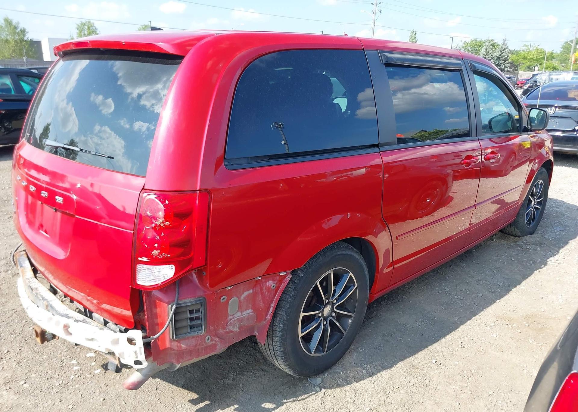 2016 DODGE GRAND CARAVAN SE
