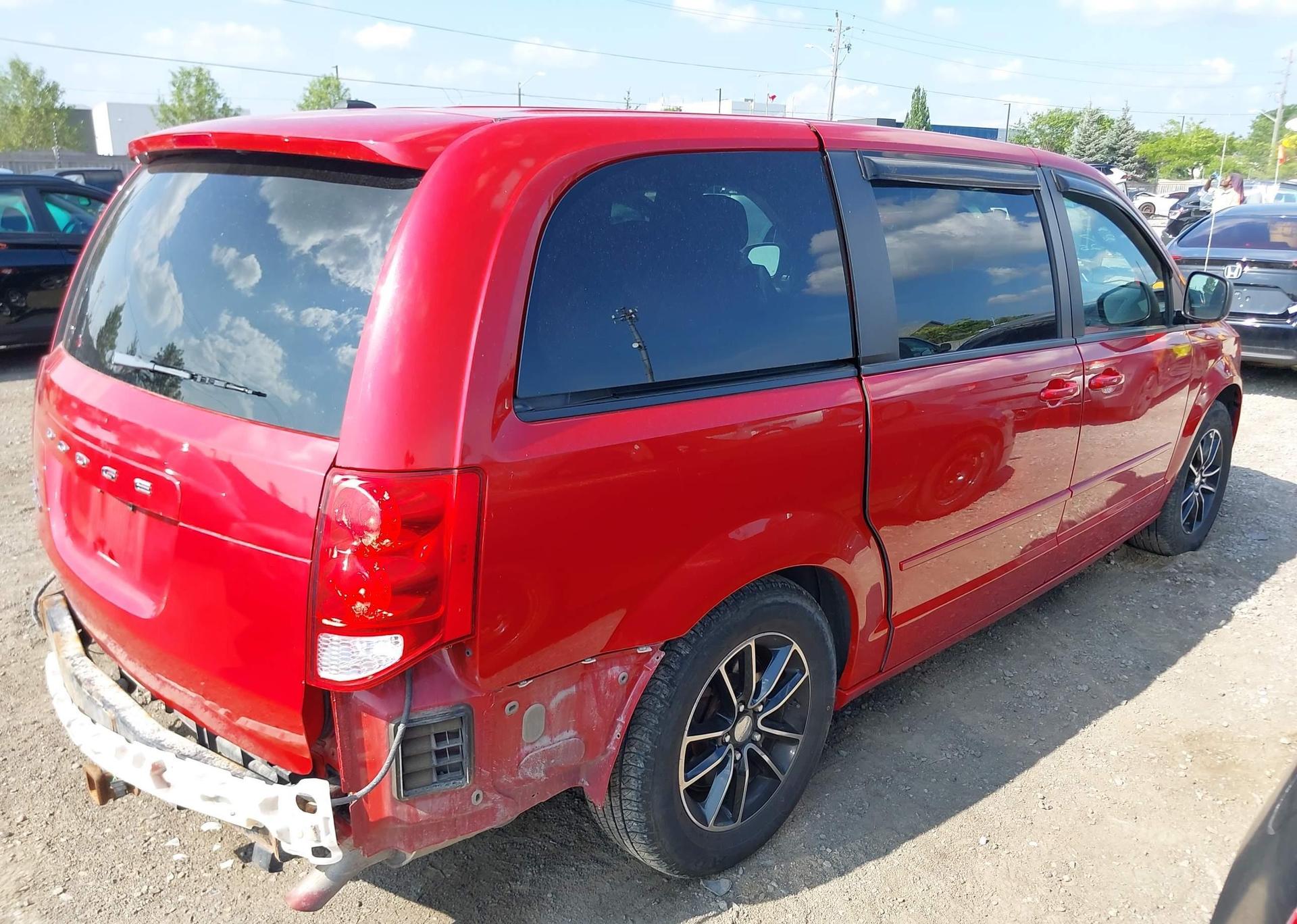 2016 DODGE GRAND CARAVAN SE