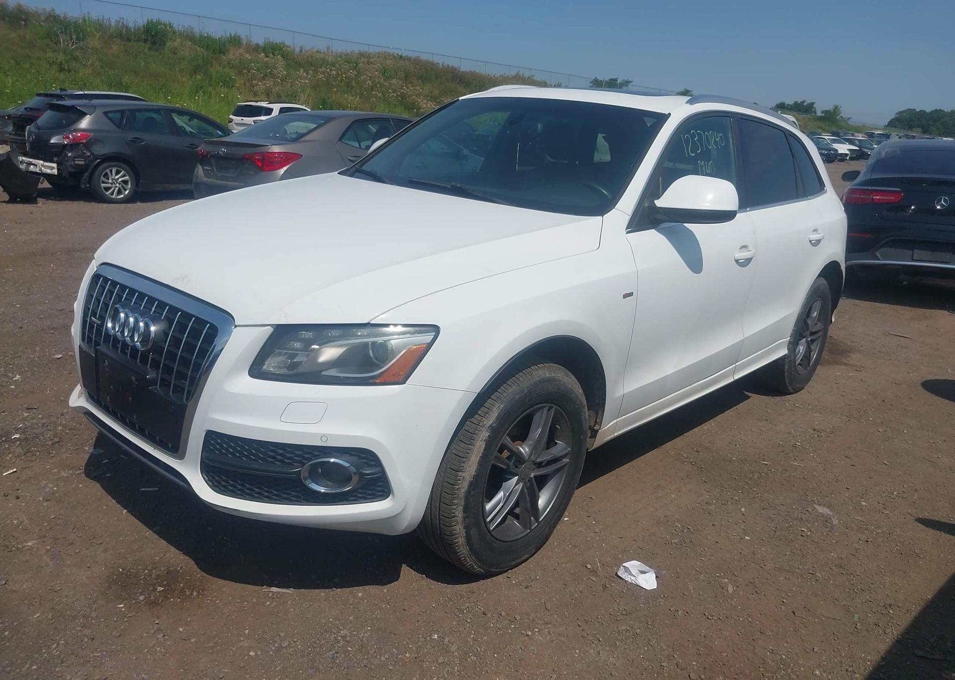 2009 AUDI Q5 3.2