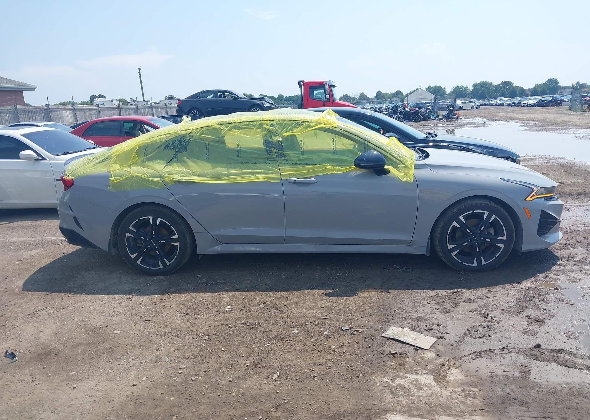 2023 KIA K5