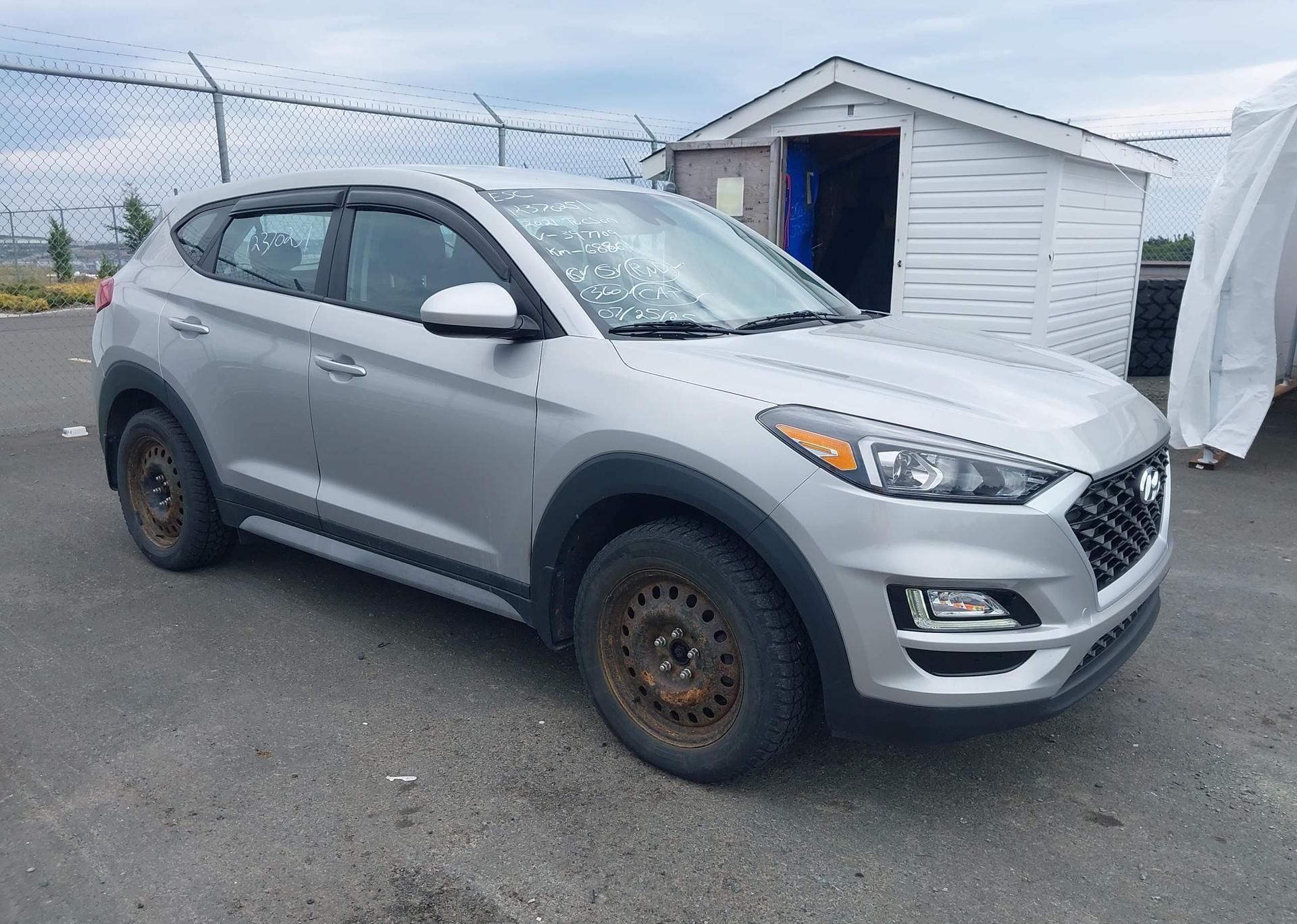 2021 HYUNDAI TUCSON SE