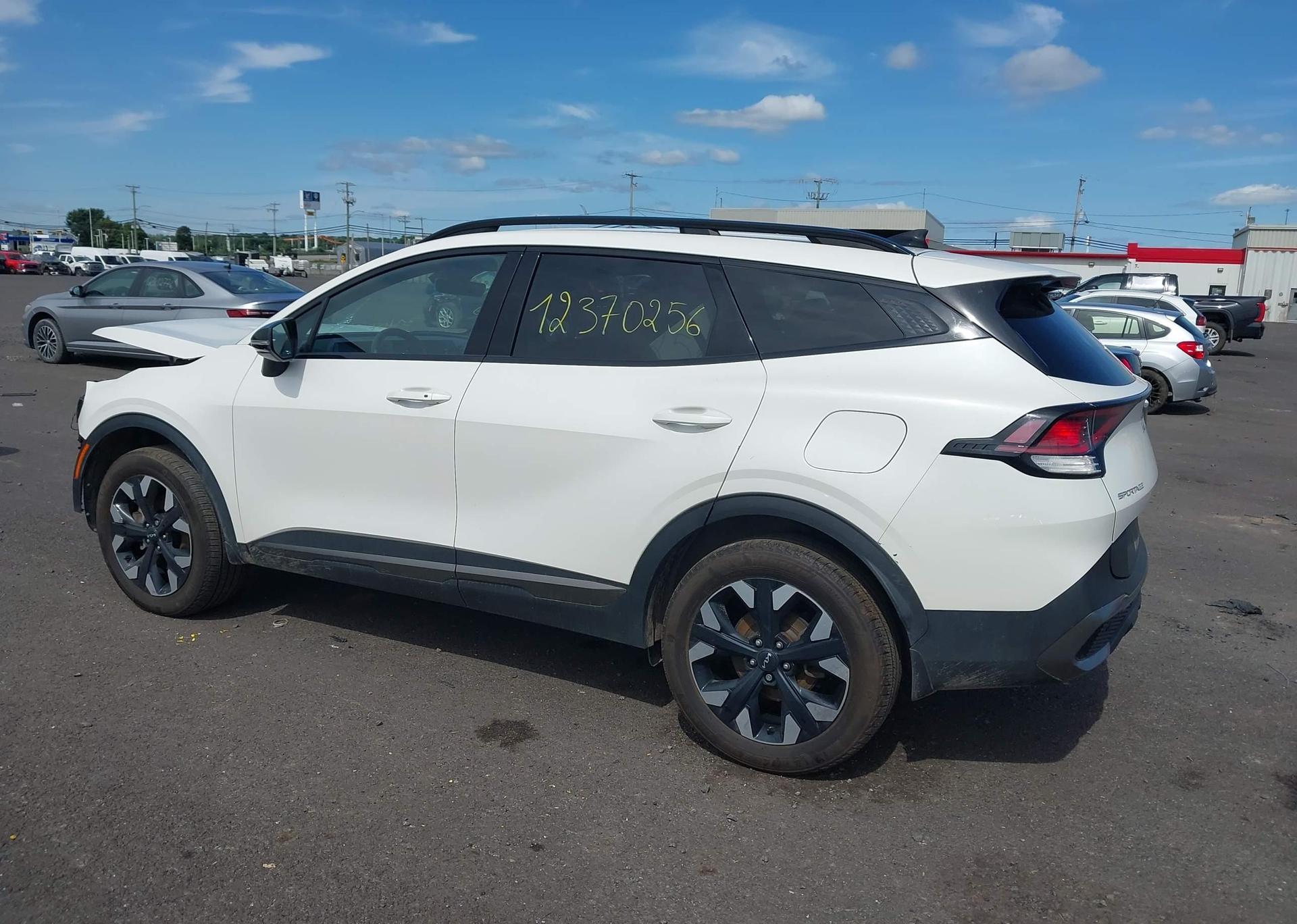 2023 KIA Sportage LX