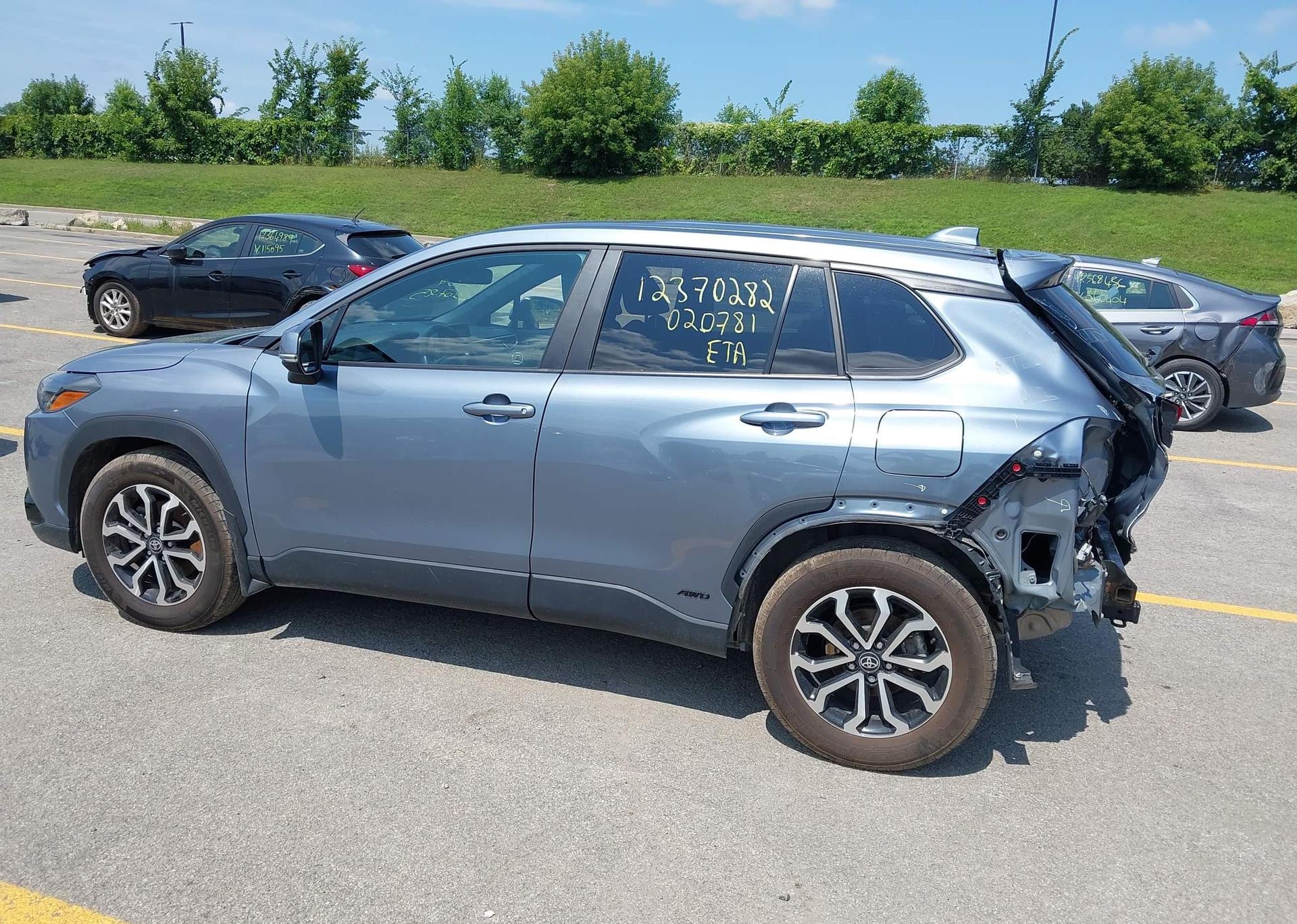 2024 TOYOTA COROLLA CROSS HYBRID SE