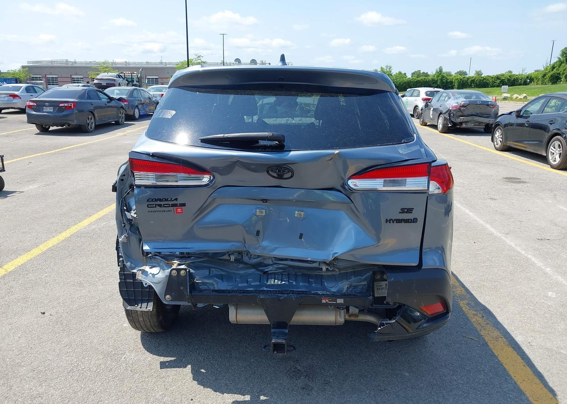 2024 TOYOTA COROLLA CROSS HYBRID SE