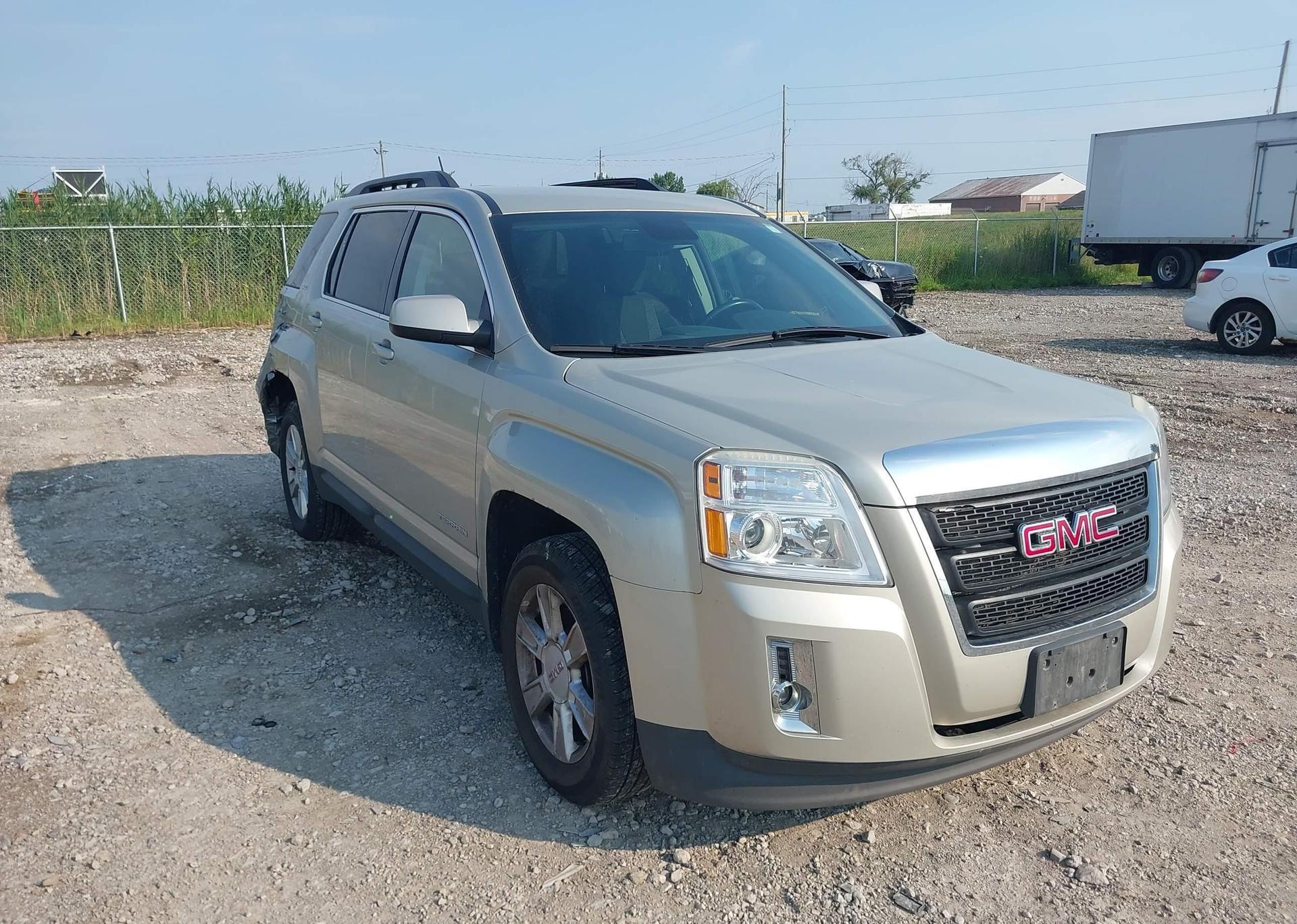 2013 GMC TERRAIN SLE-2