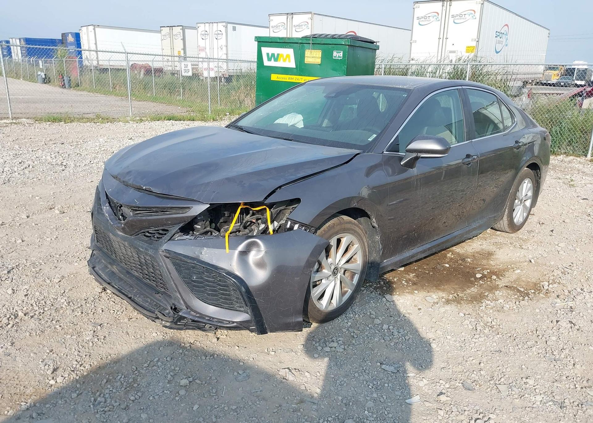 2022 TOYOTA CAMRY SE