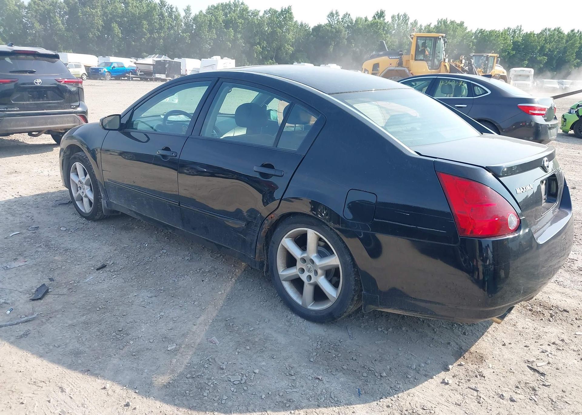 2006 NISSAN MAXIMA SE