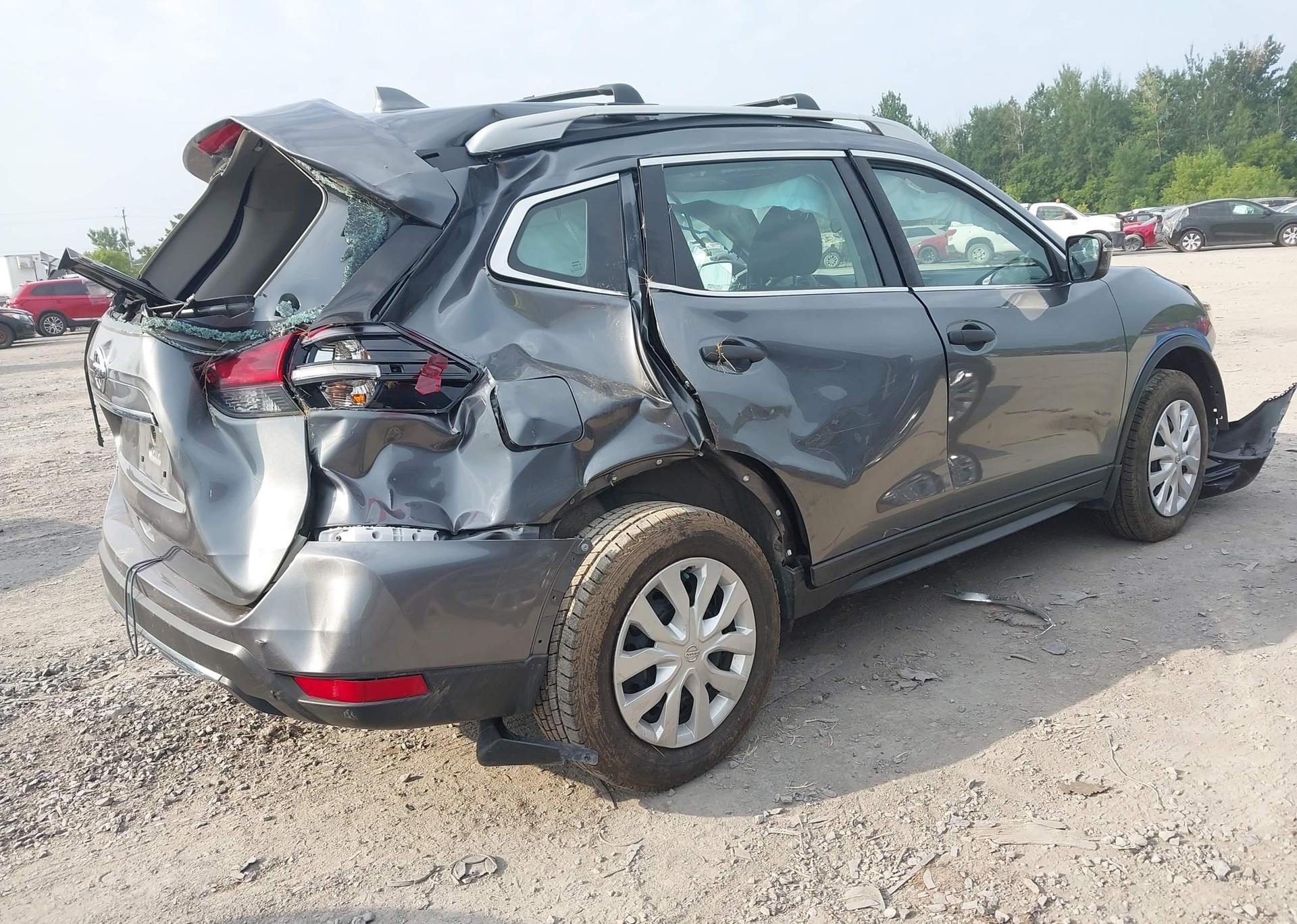 2019 NISSAN ROGUE S