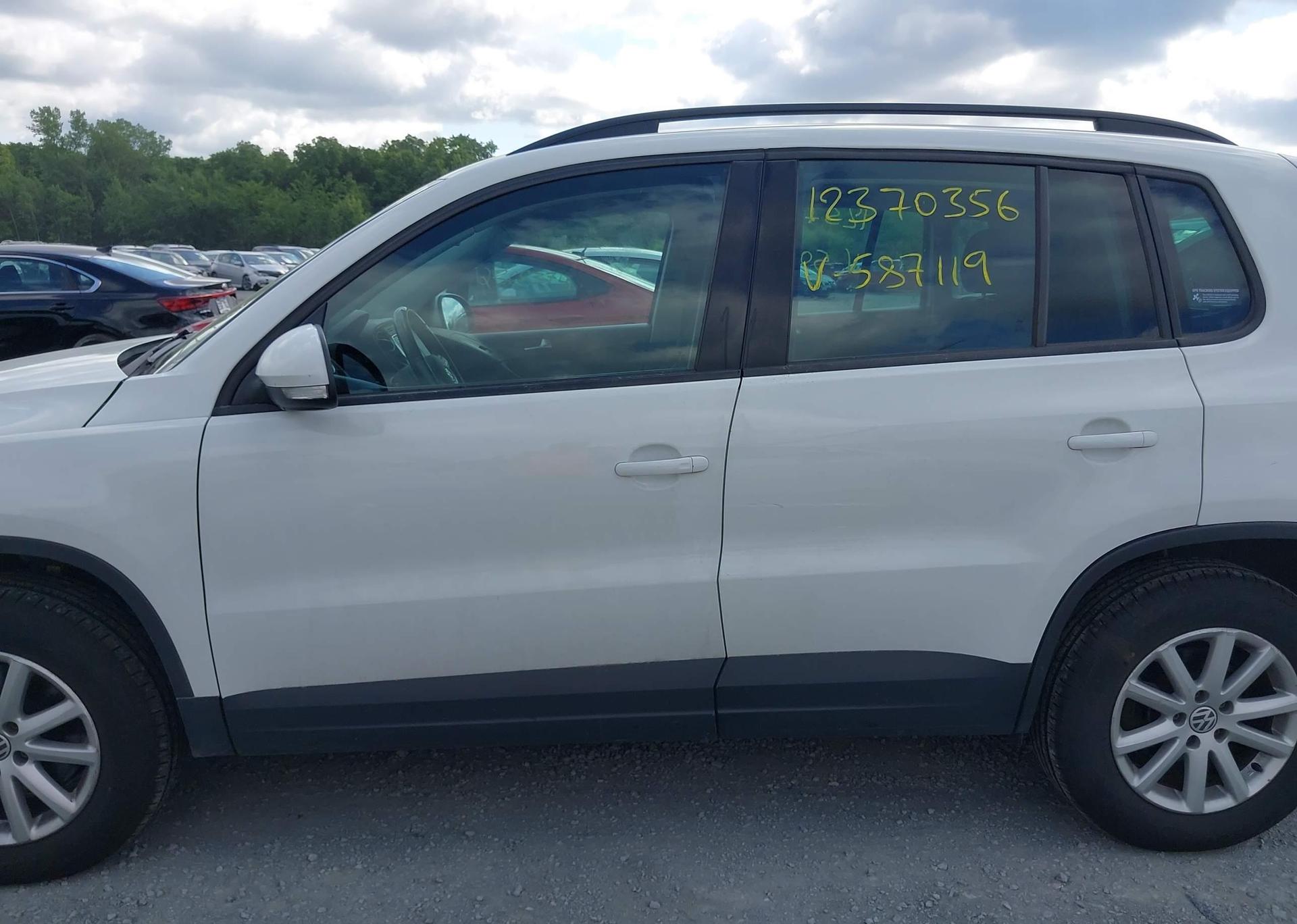 2016 VOLKSWAGEN TIGUAN COMFORT