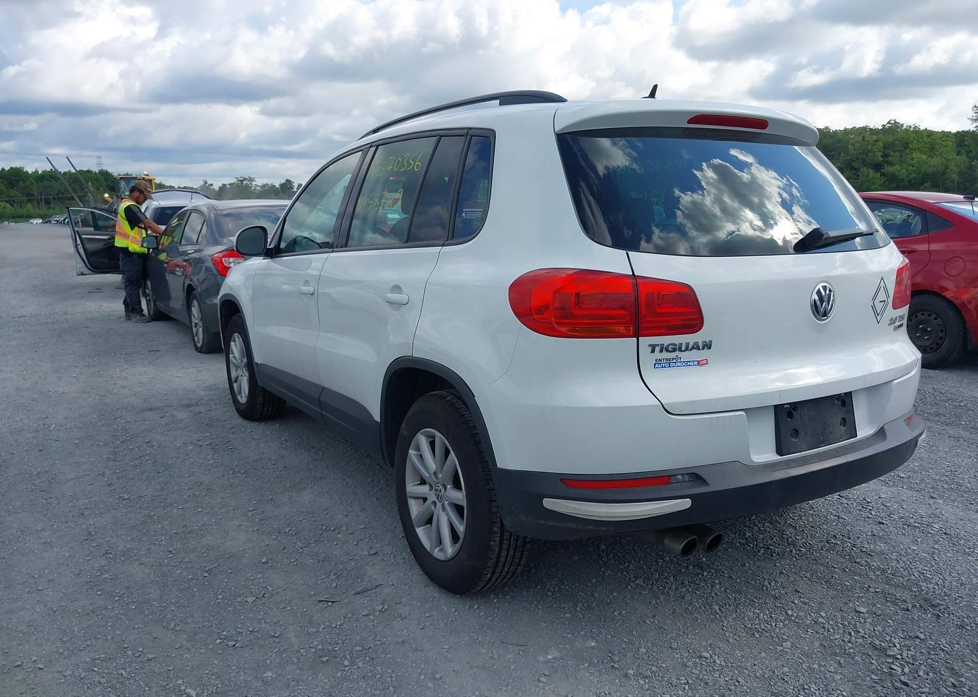 2016 VOLKSWAGEN TIGUAN COMFORT