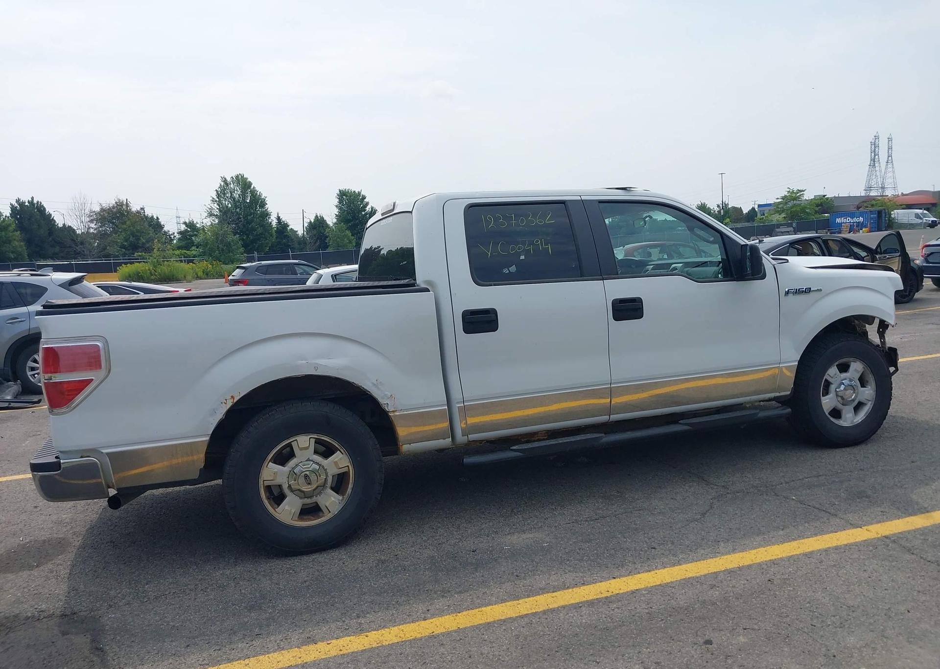 2011 FORD F-150