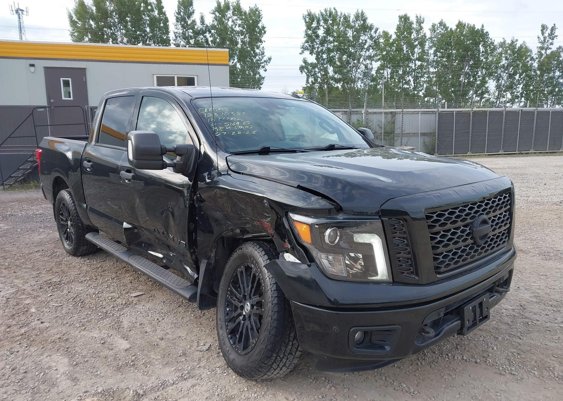 2018 NISSAN TITAN SV