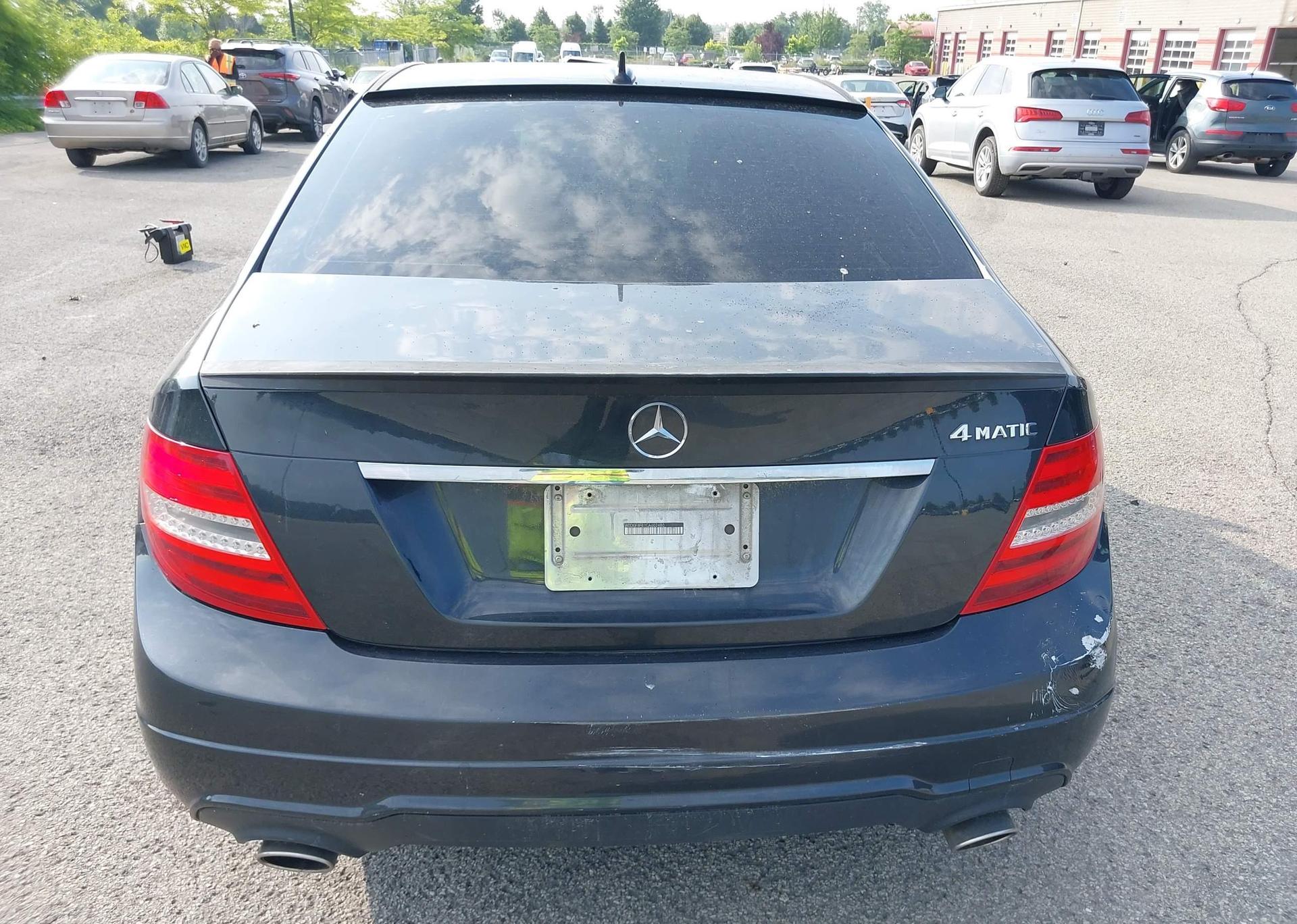 2012 MERCEDES-BENZ C-CLASS C 250