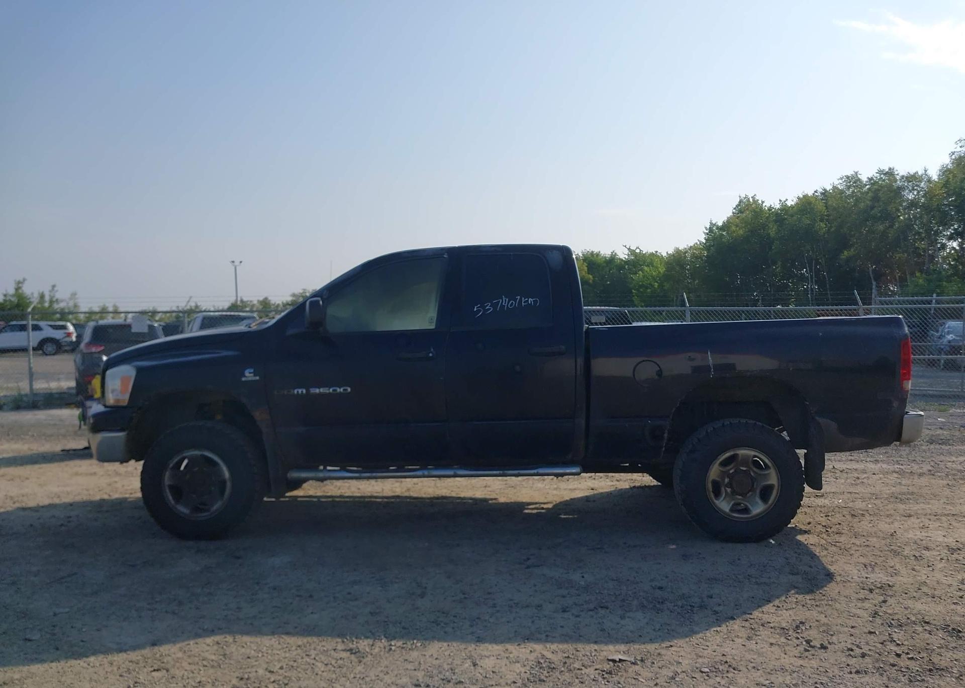 2006 DODGE RAM 3500 SLT