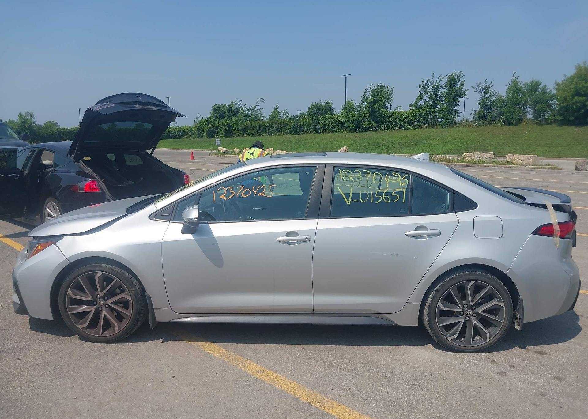 2020 TOYOTA COROLLA SE