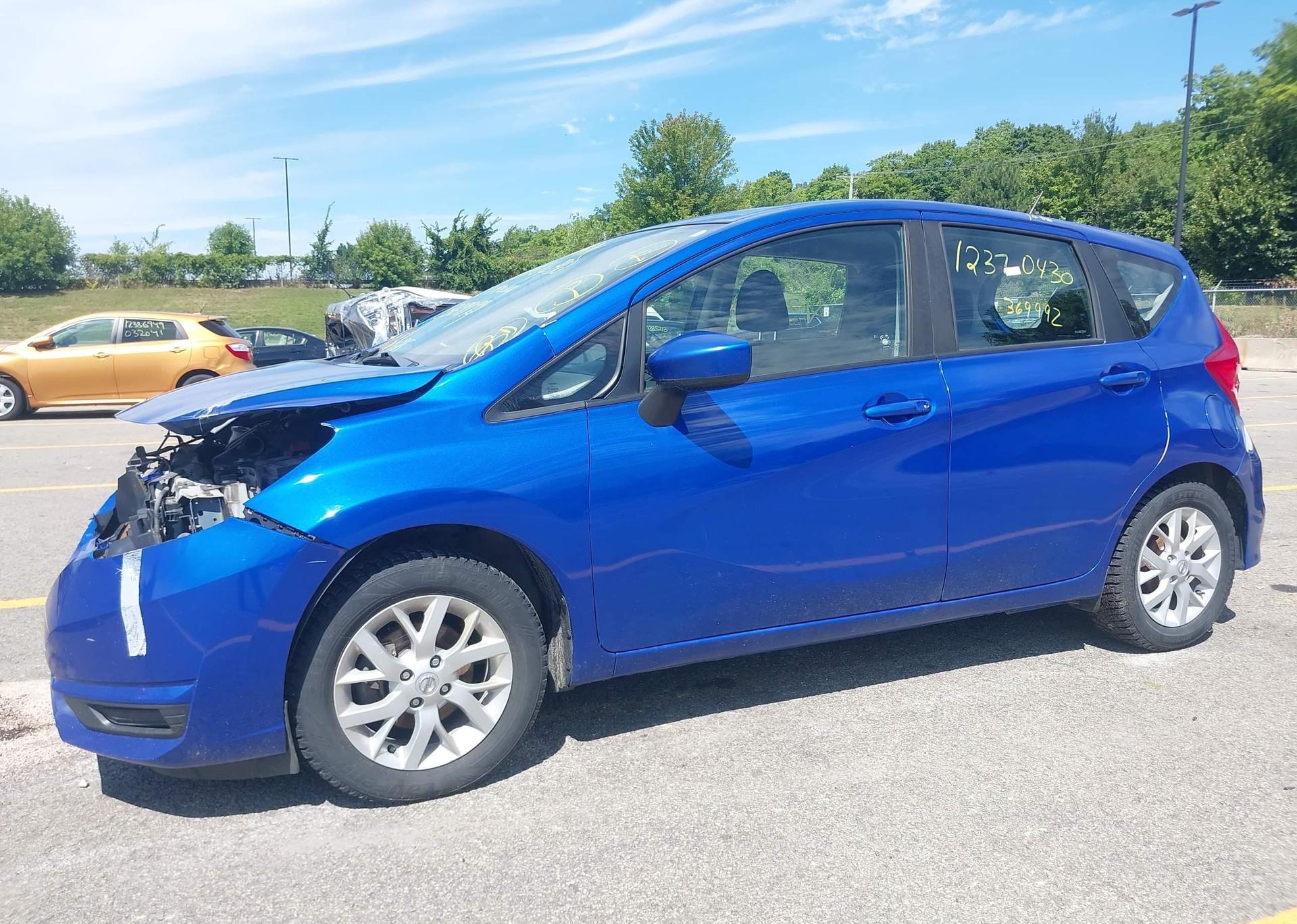 2017 NISSAN VERSA