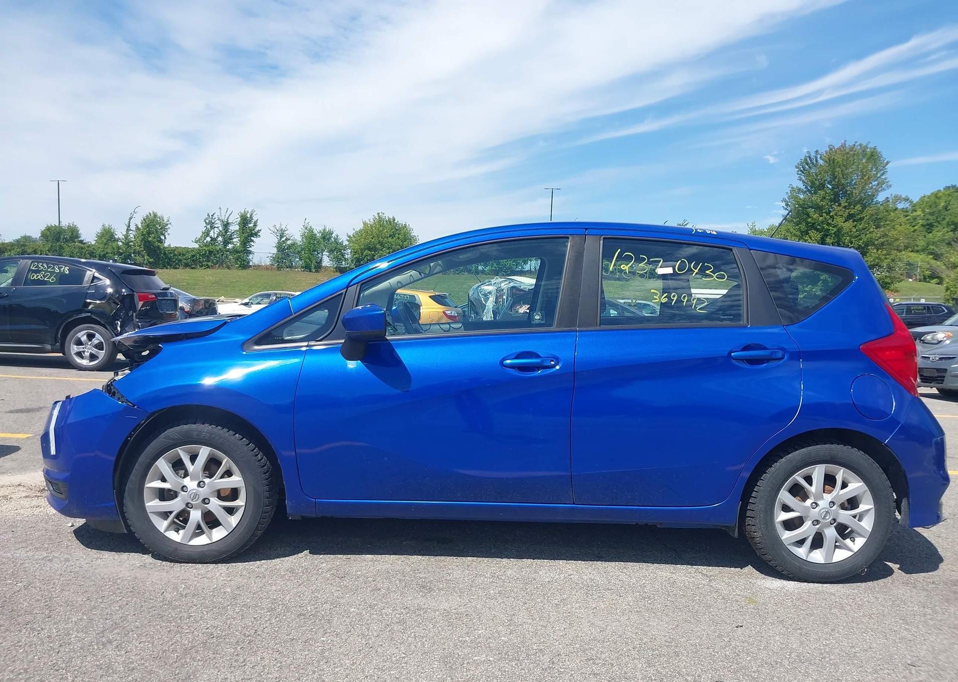 2017 NISSAN VERSA