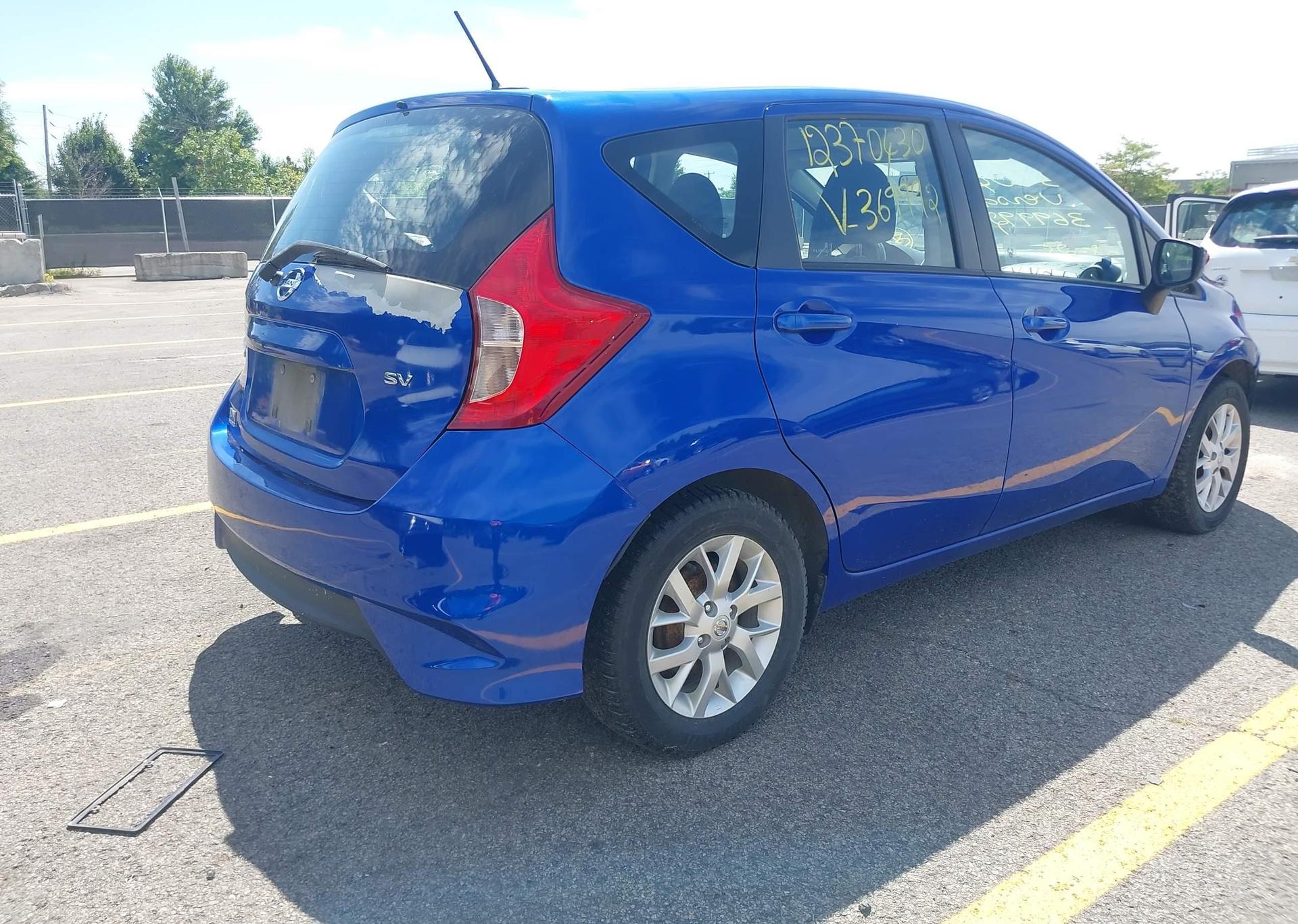 2017 NISSAN VERSA