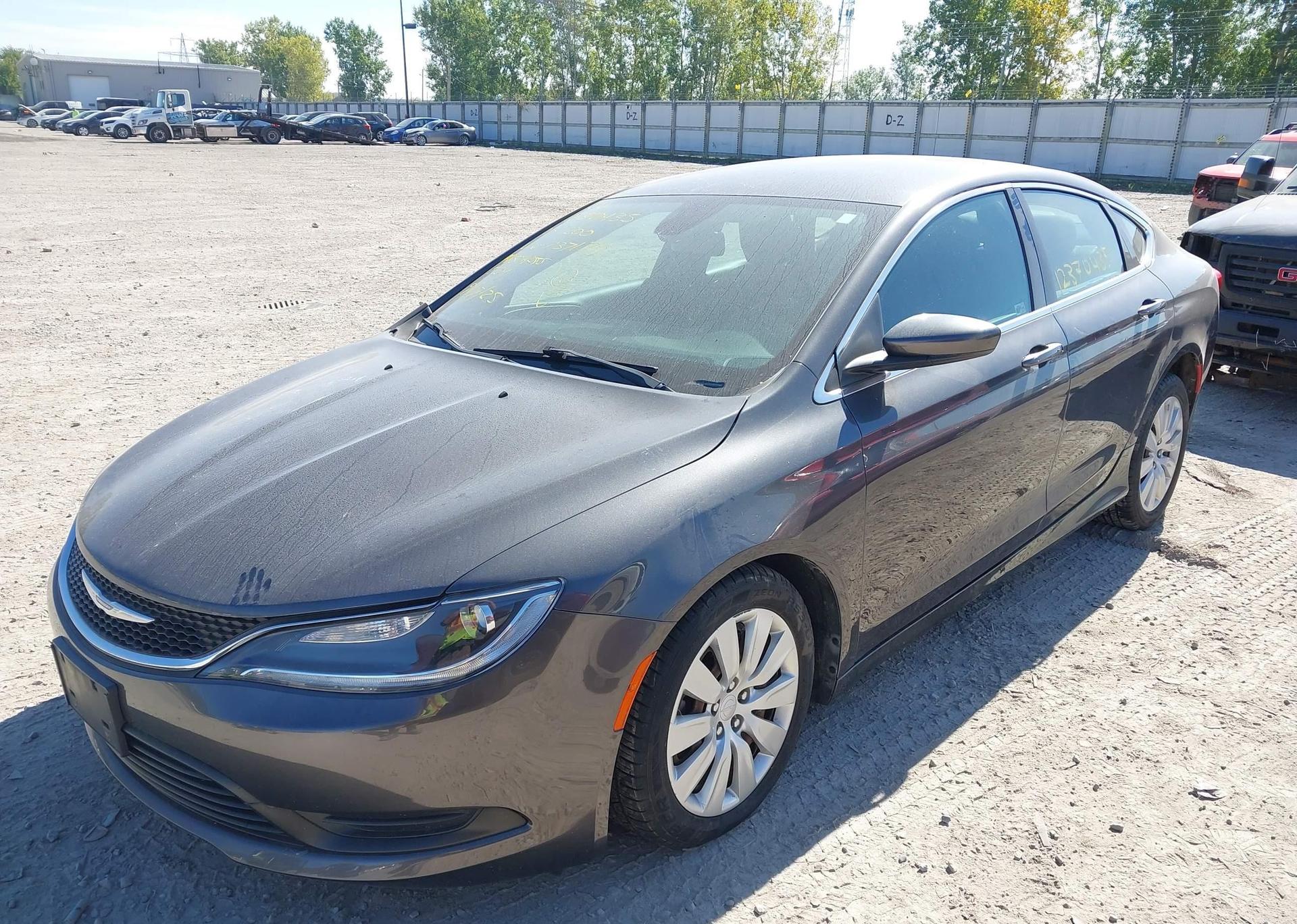 2015 CHRYSLER 200 LX
