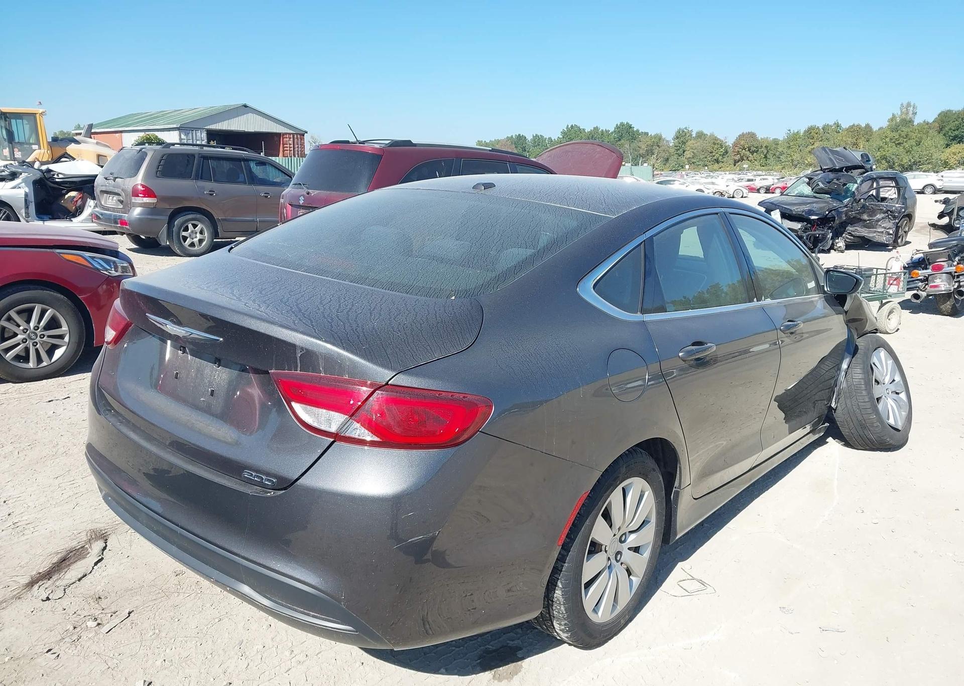 2015 CHRYSLER 200 LX