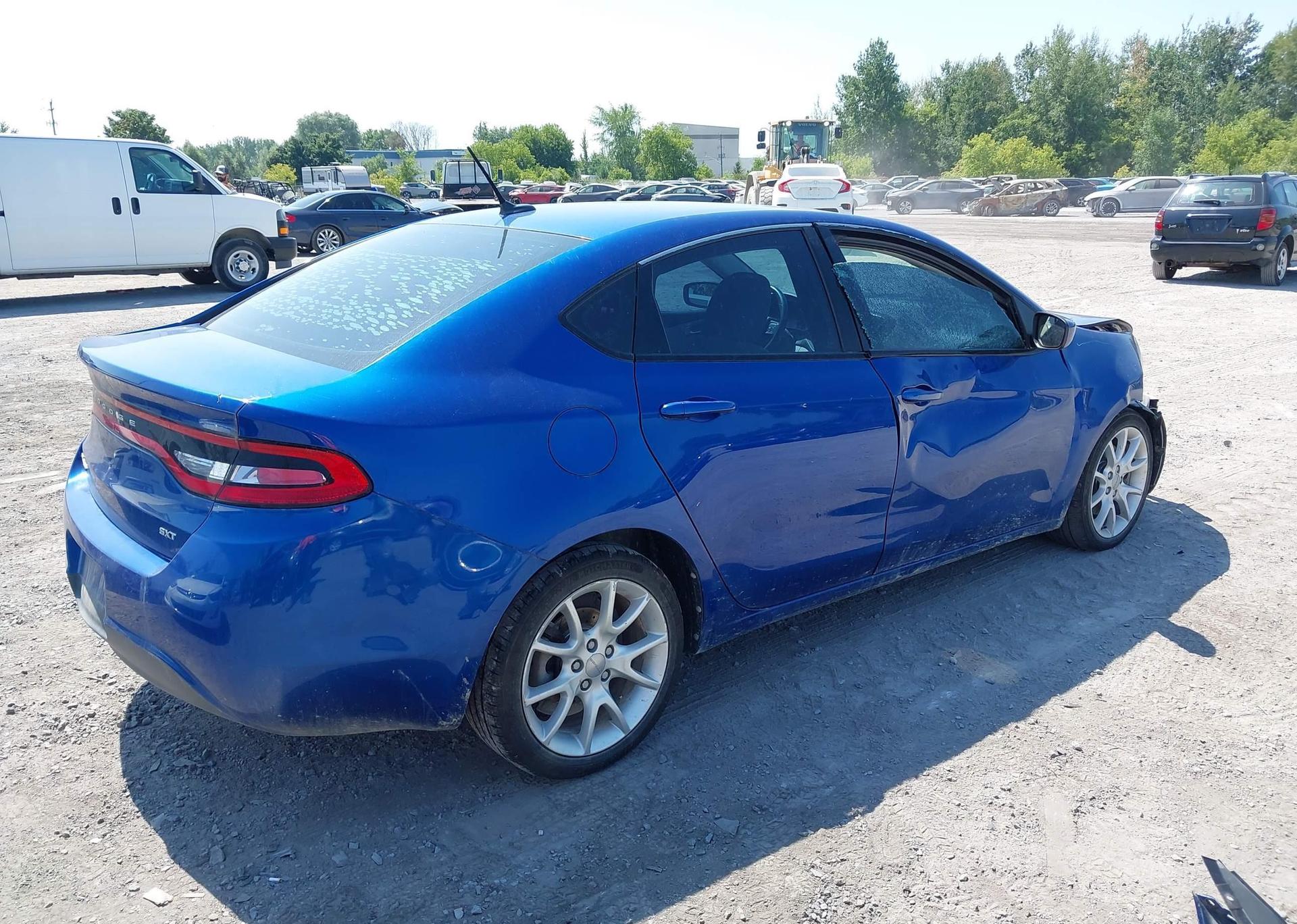2013 DODGE DART SXT