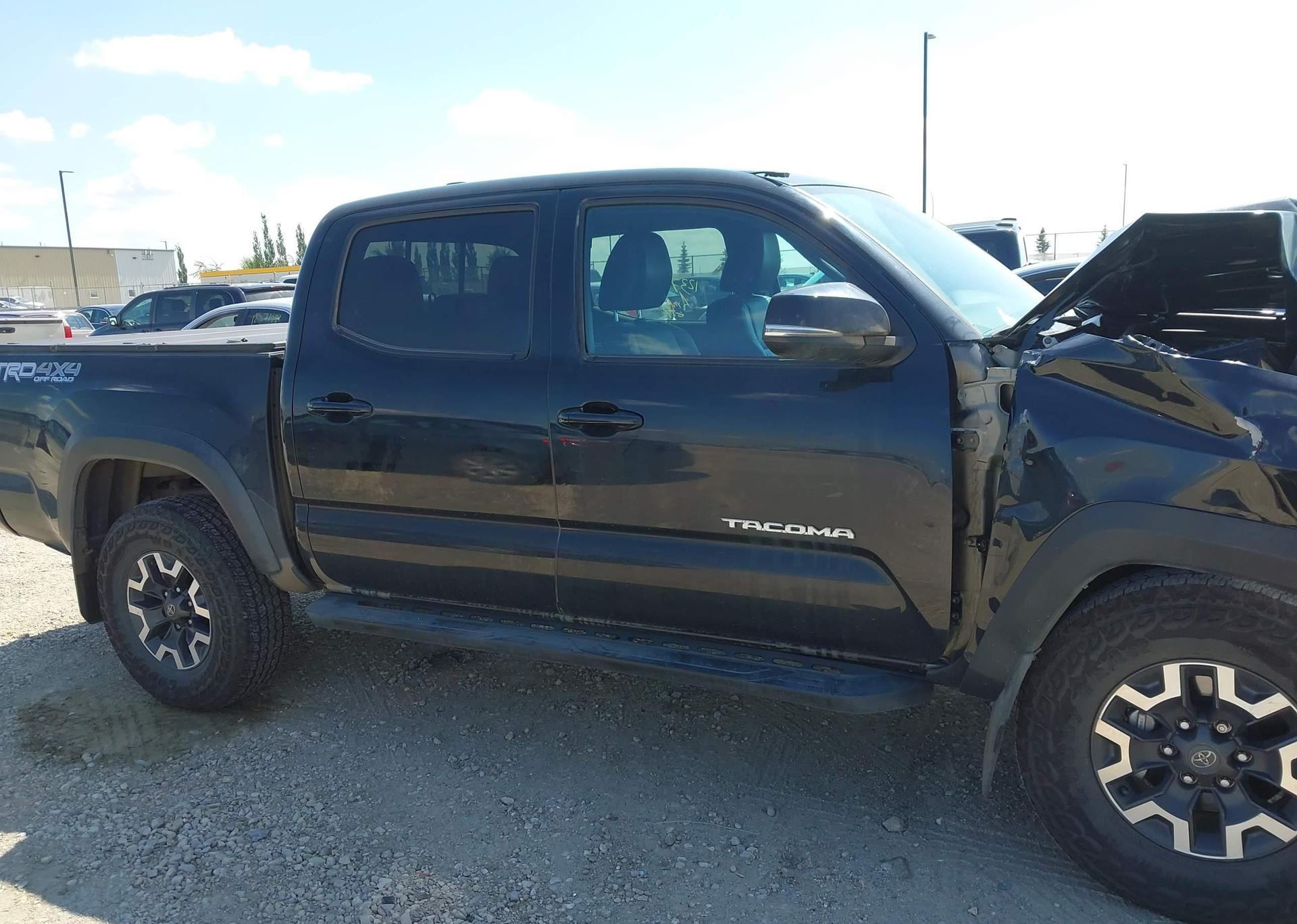 2022 TOYOTA TACOMA 4X4