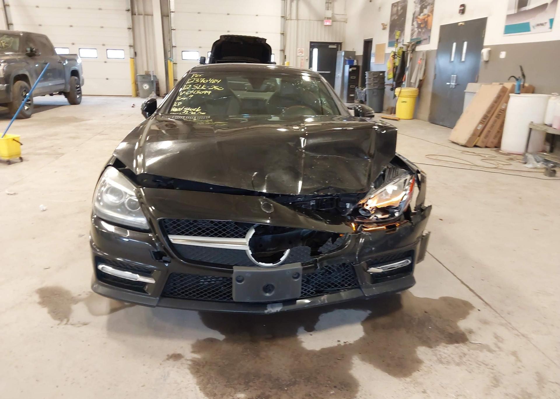 2012 MERCEDES-BENZ SLK 250