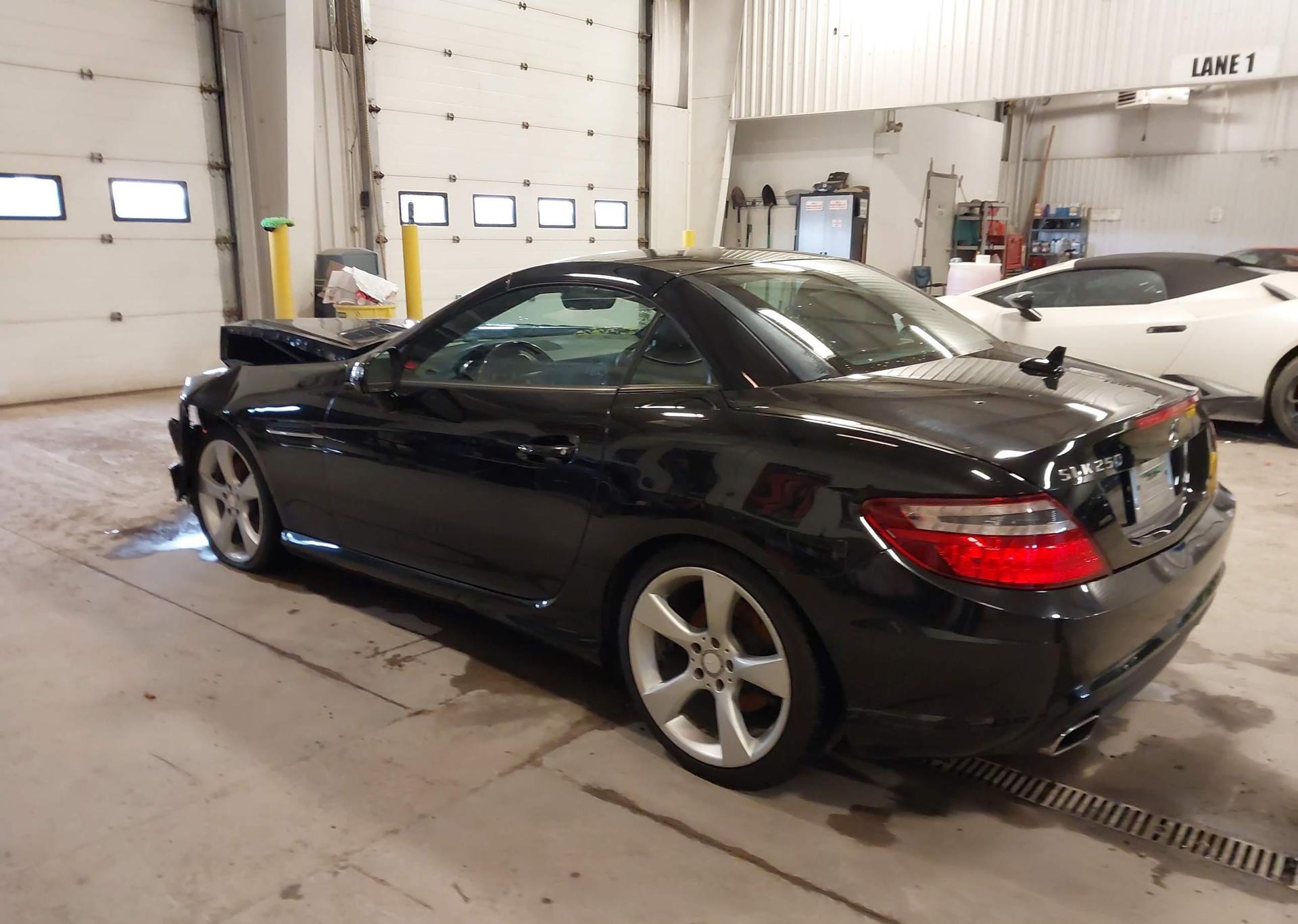 2012 MERCEDES-BENZ SLK 250