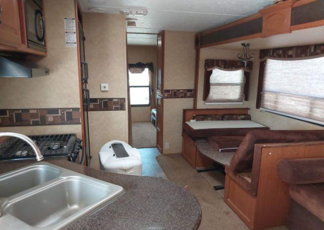 2012 FOREST RIVER TRACER