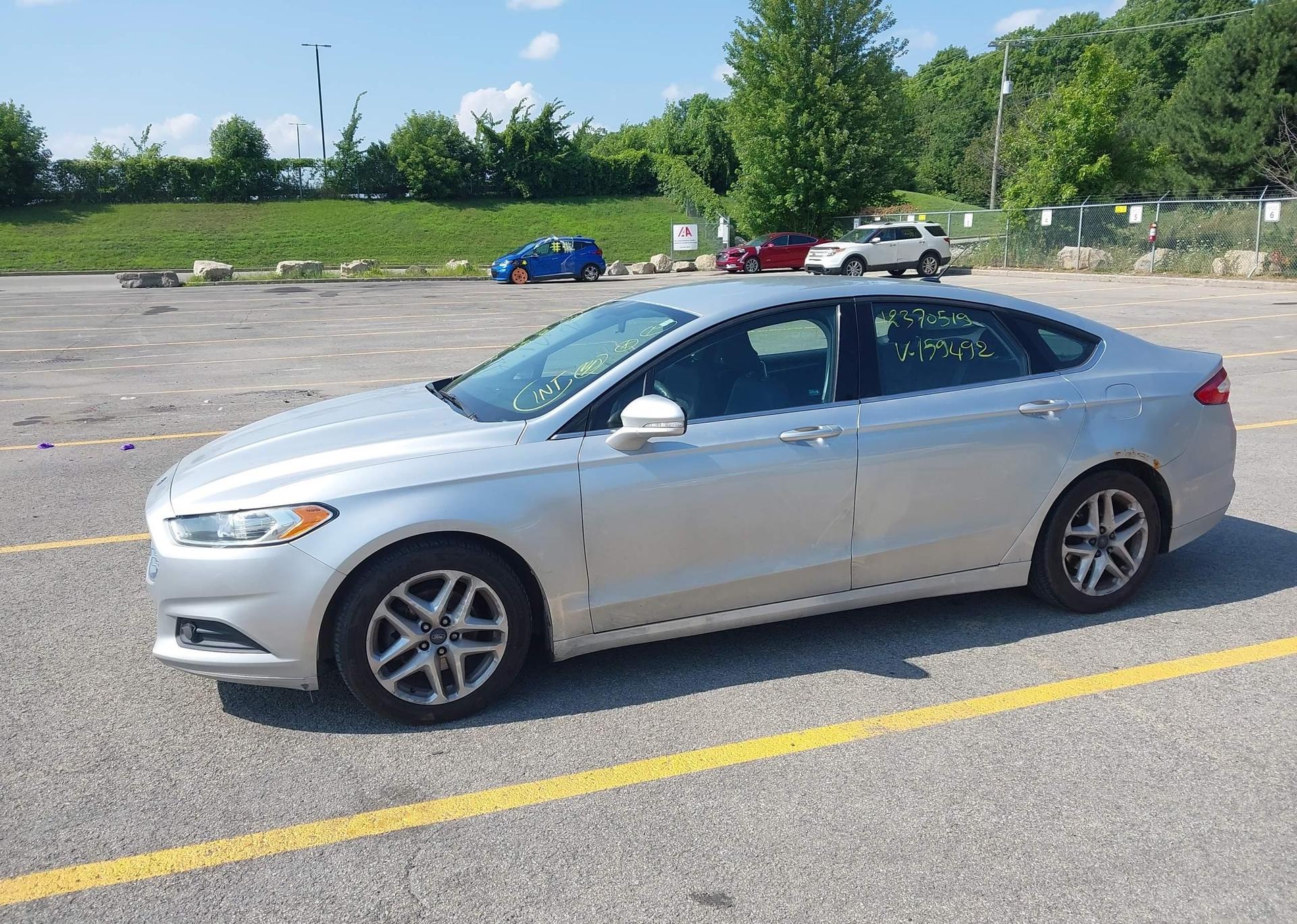 2013 FORD FUSION SE