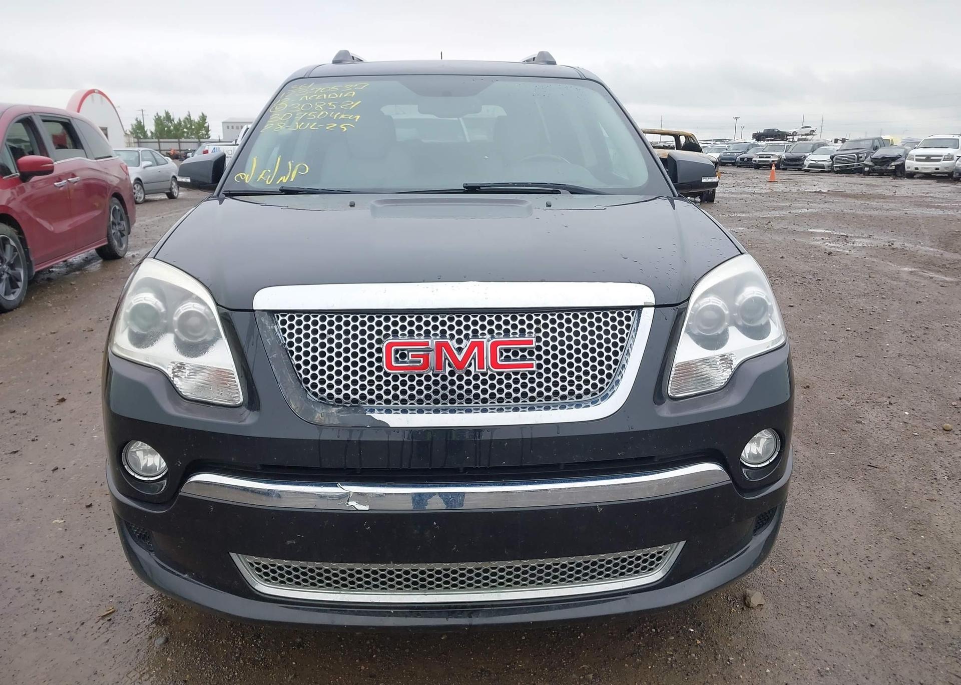 2012 GMC ACADIA DENALI