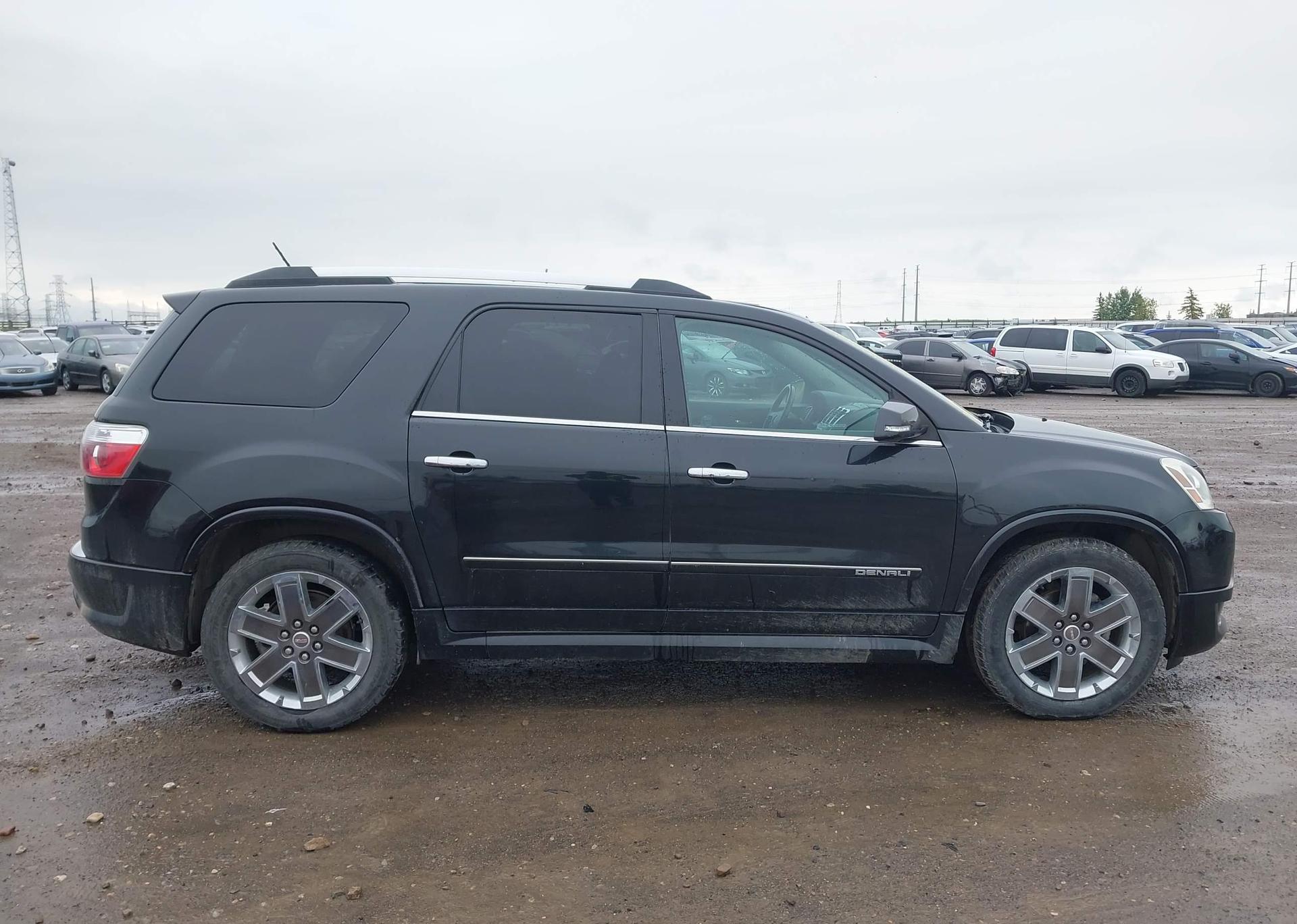 2012 GMC ACADIA DENALI