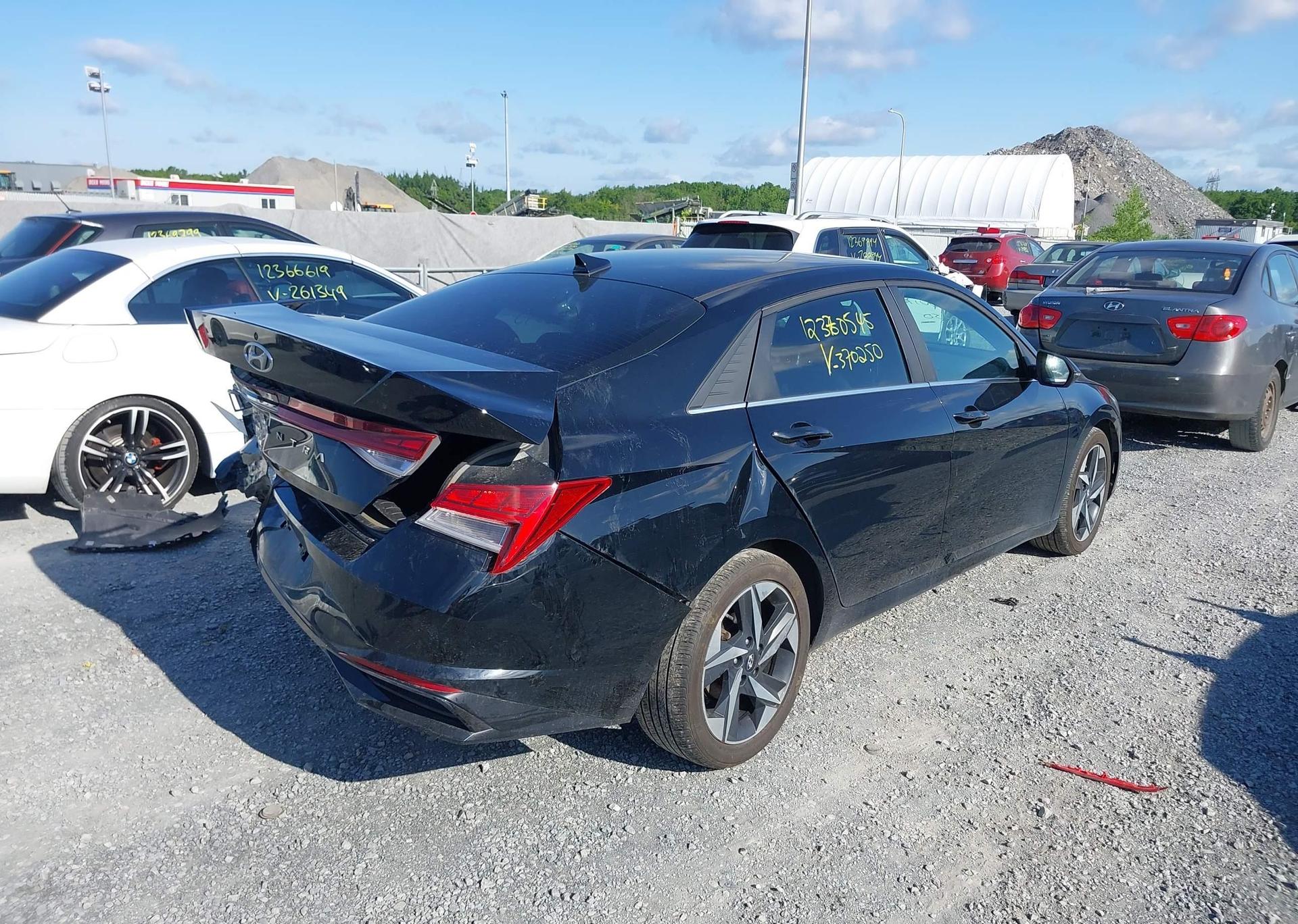 2022 HYUNDAI ELANTRA SEL
