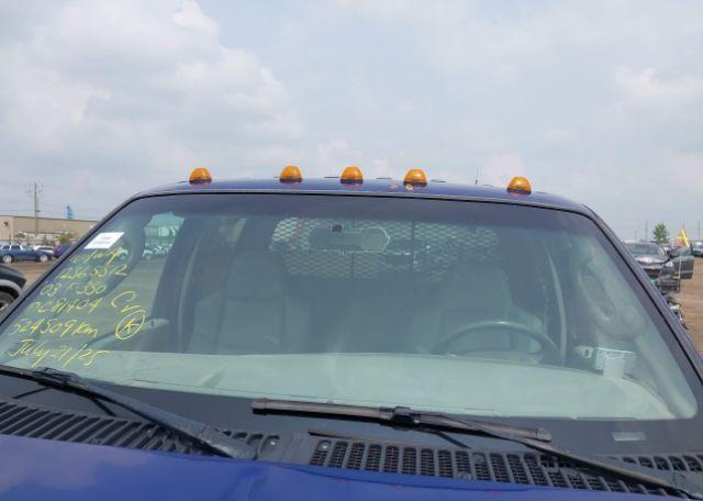 2003 FORD F-350 LARIAT