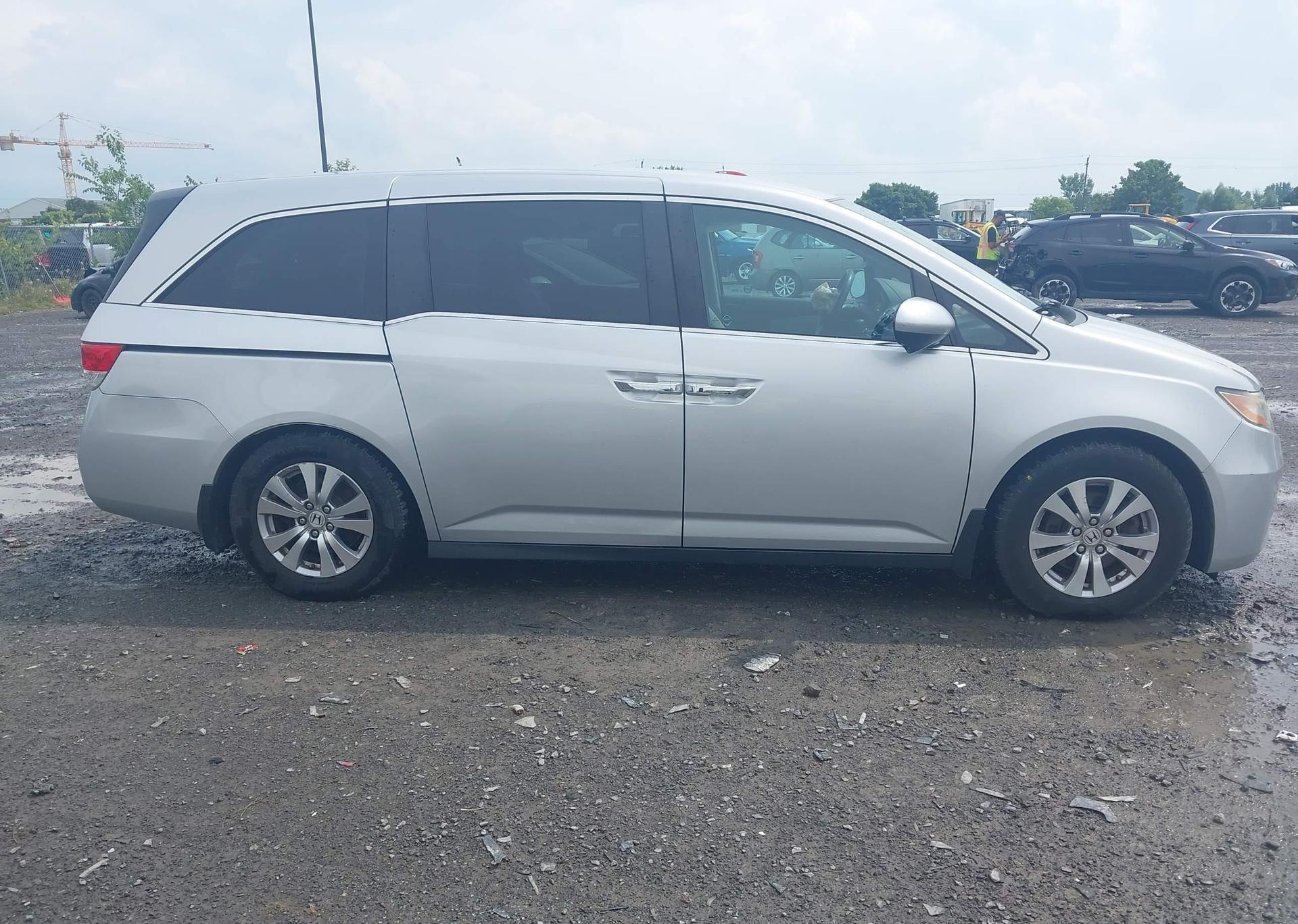 2015 HONDA ODYSSEY EX