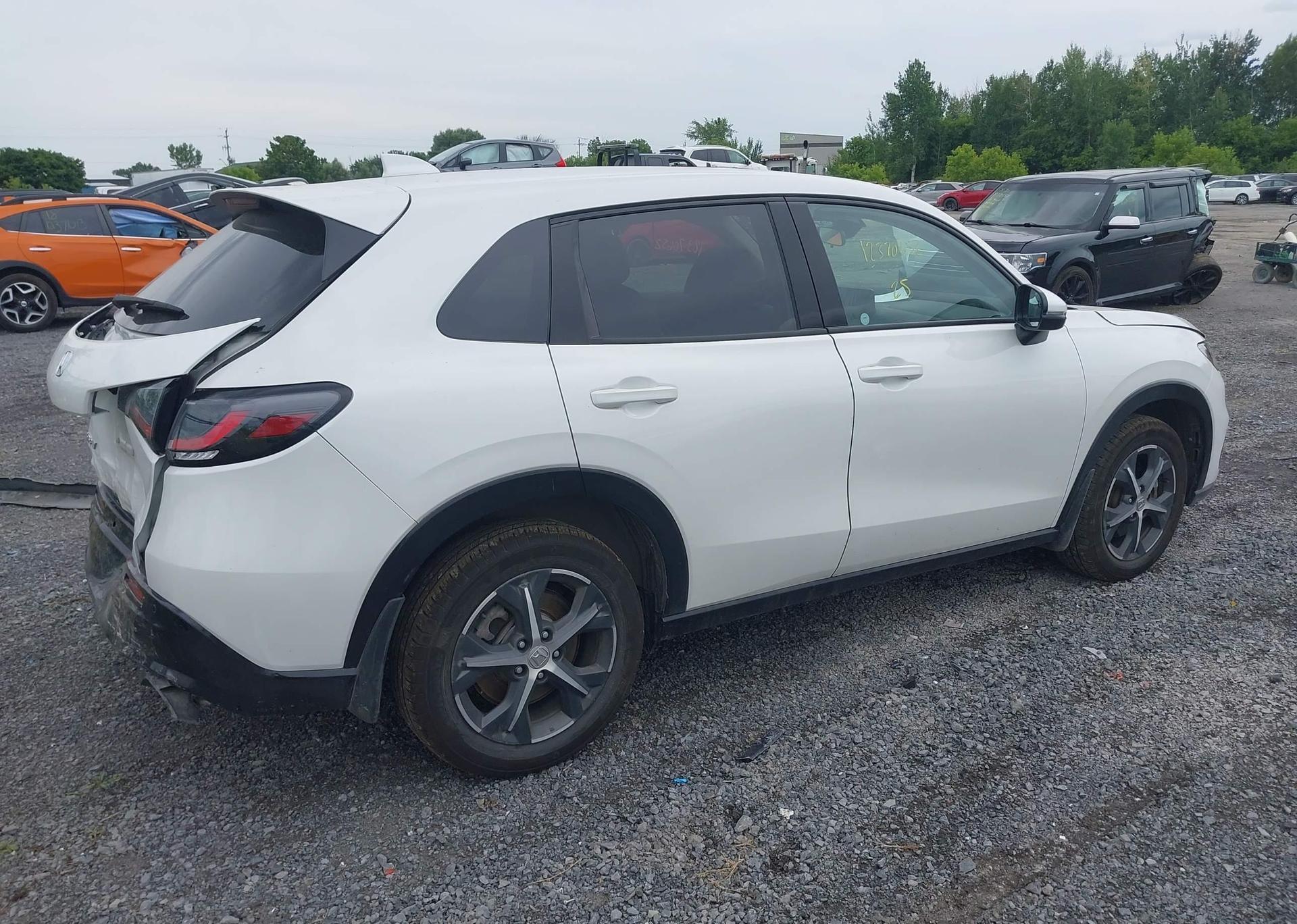 2025 HONDA HR-V