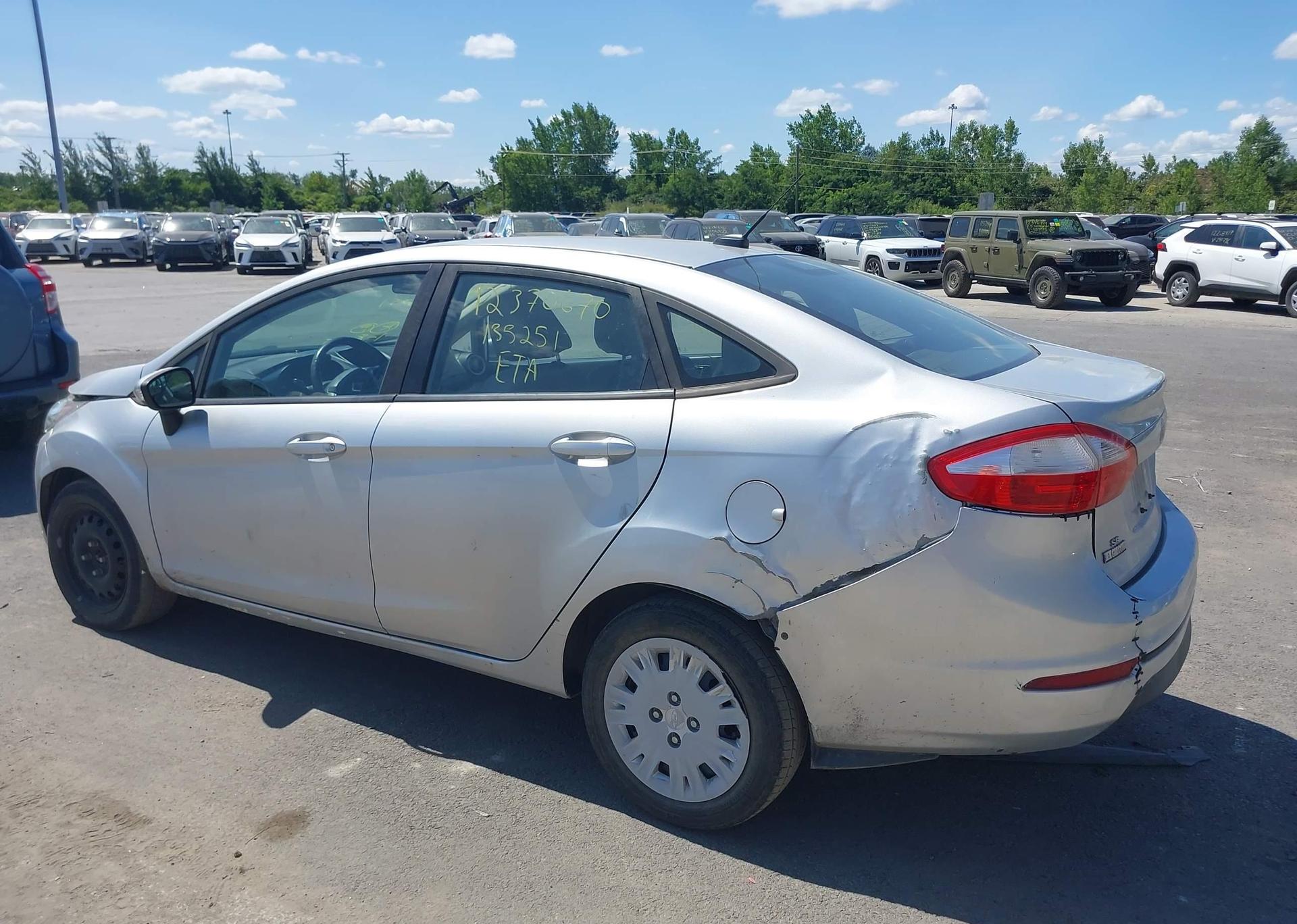 2014 FORD FIESTA SE