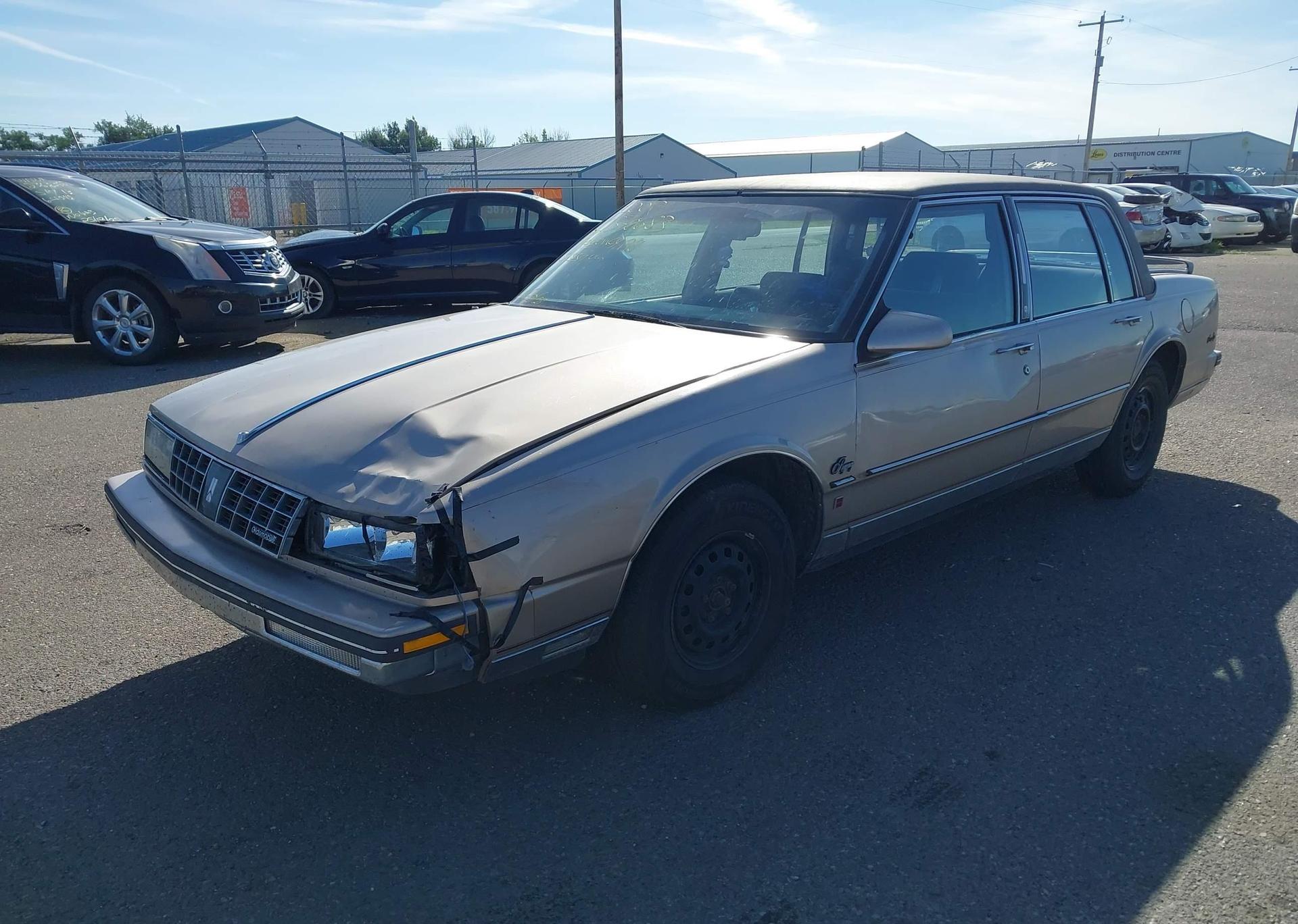 1988 OLDSMOBILE 98 REGENCY BROUGHAM