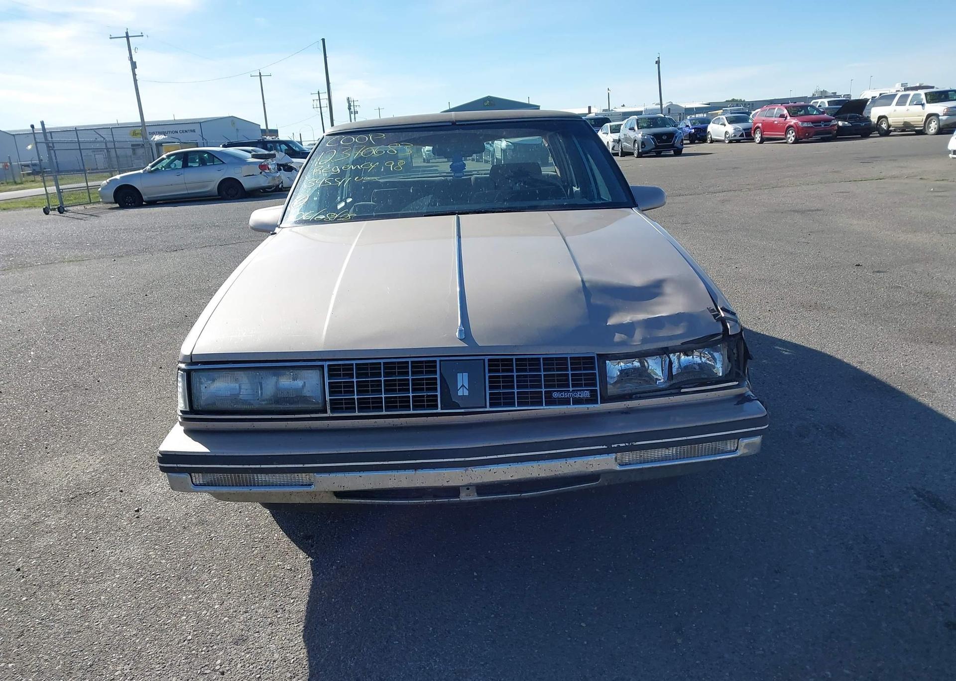 1988 OLDSMOBILE 98 REGENCY BROUGHAM