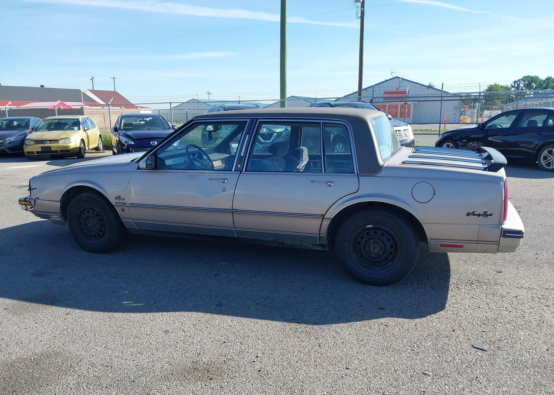 1988 OLDSMOBILE 98 REGENCY BROUGHAM