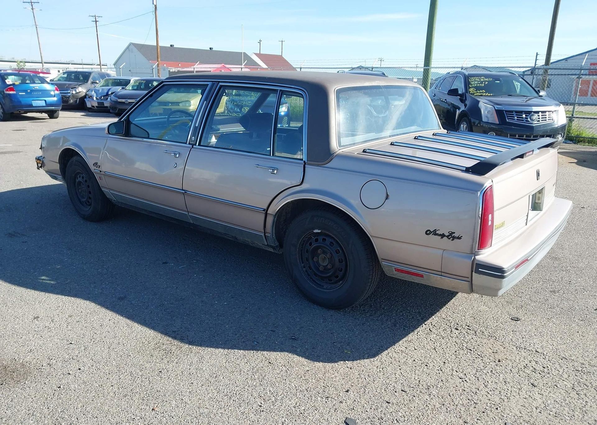 1988 OLDSMOBILE 98 REGENCY BROUGHAM