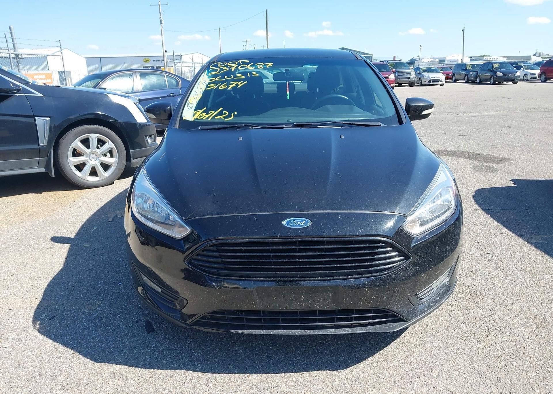 2015 FORD FOCUS SE