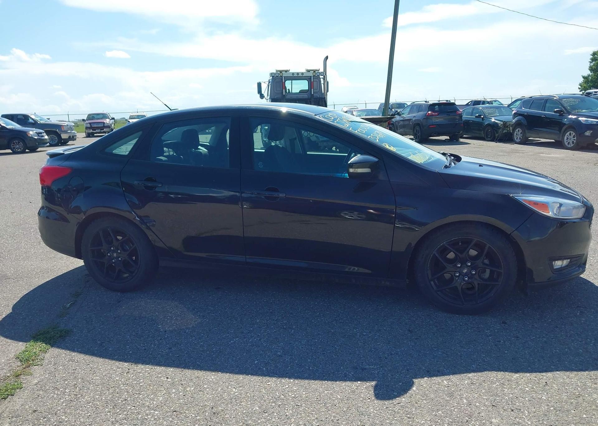 2015 FORD FOCUS SE