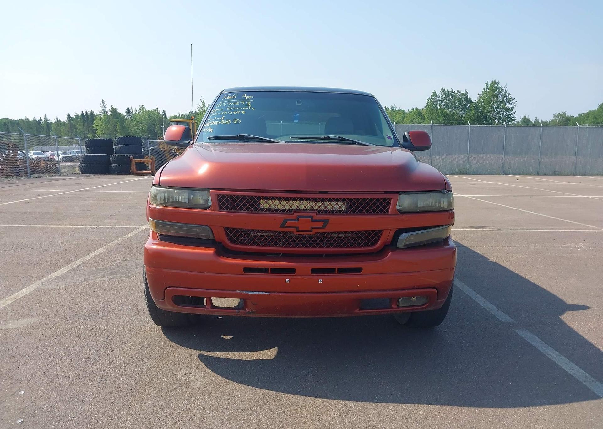 2001 CHEVROLET SILVERADO K1500 HEAVY DUTY