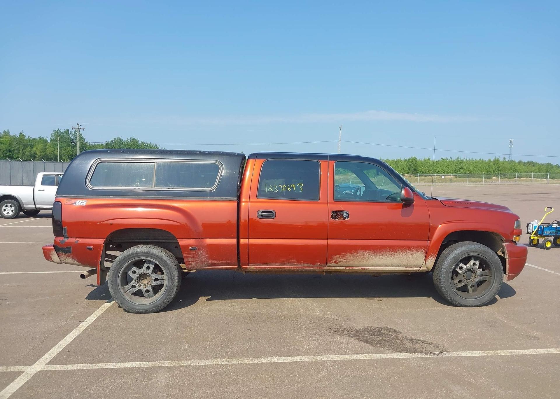 2001 CHEVROLET SILVERADO K1500 HEAVY DUTY