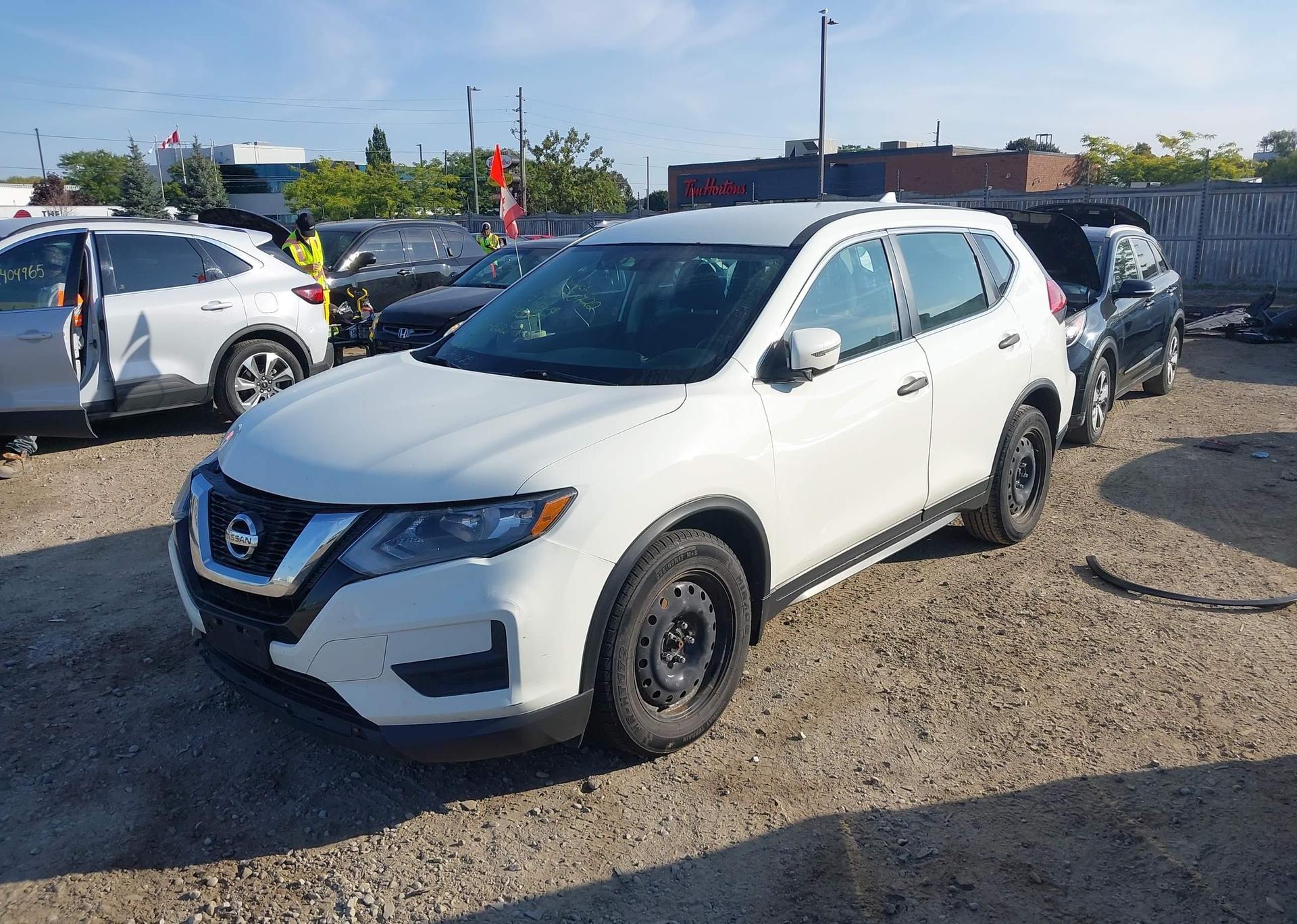 2017 NISSAN ROGUE