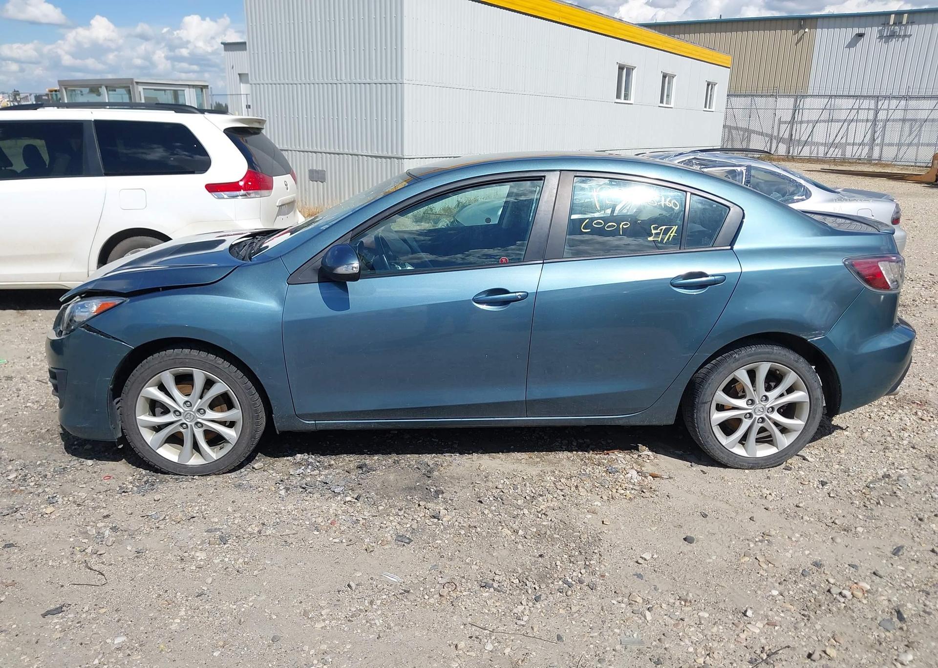 2010 MAZDA MAZDA3