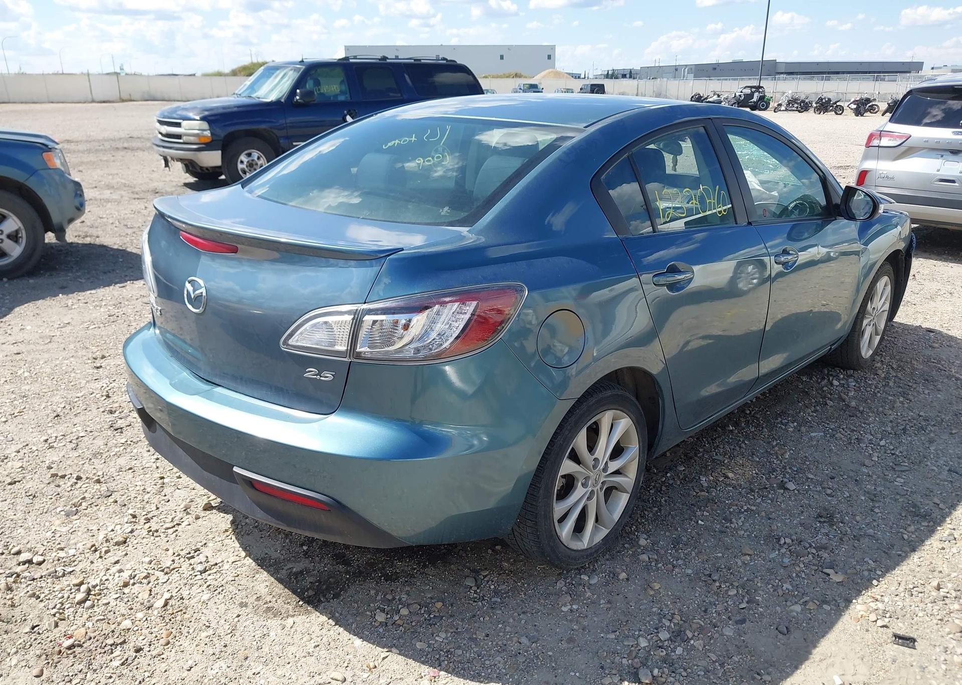 2010 MAZDA MAZDA3