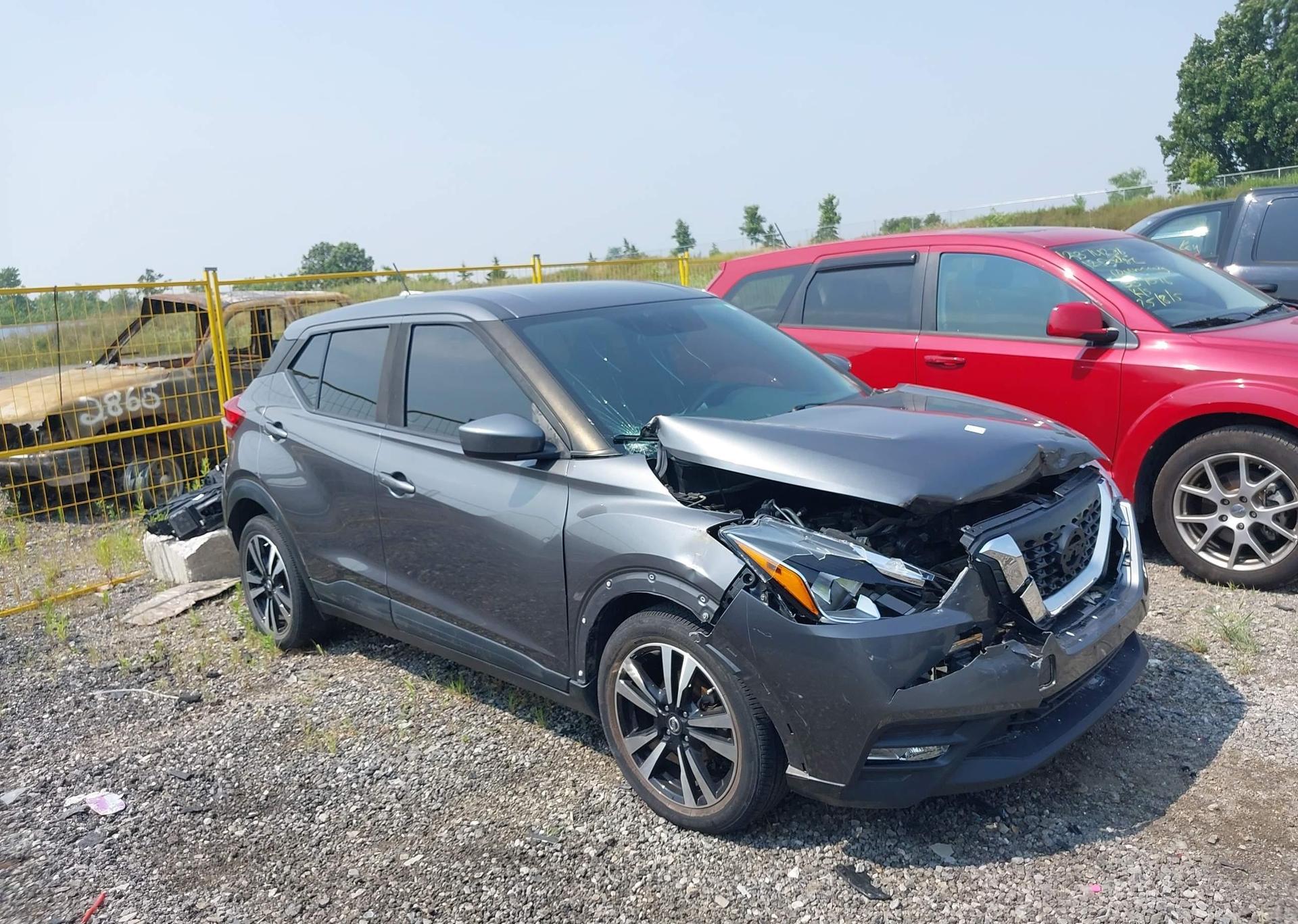 2019 NISSAN KICKS S