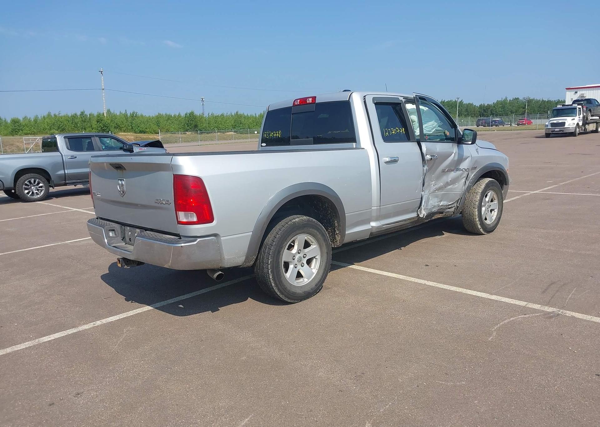 2012 RAM 1500 SLT